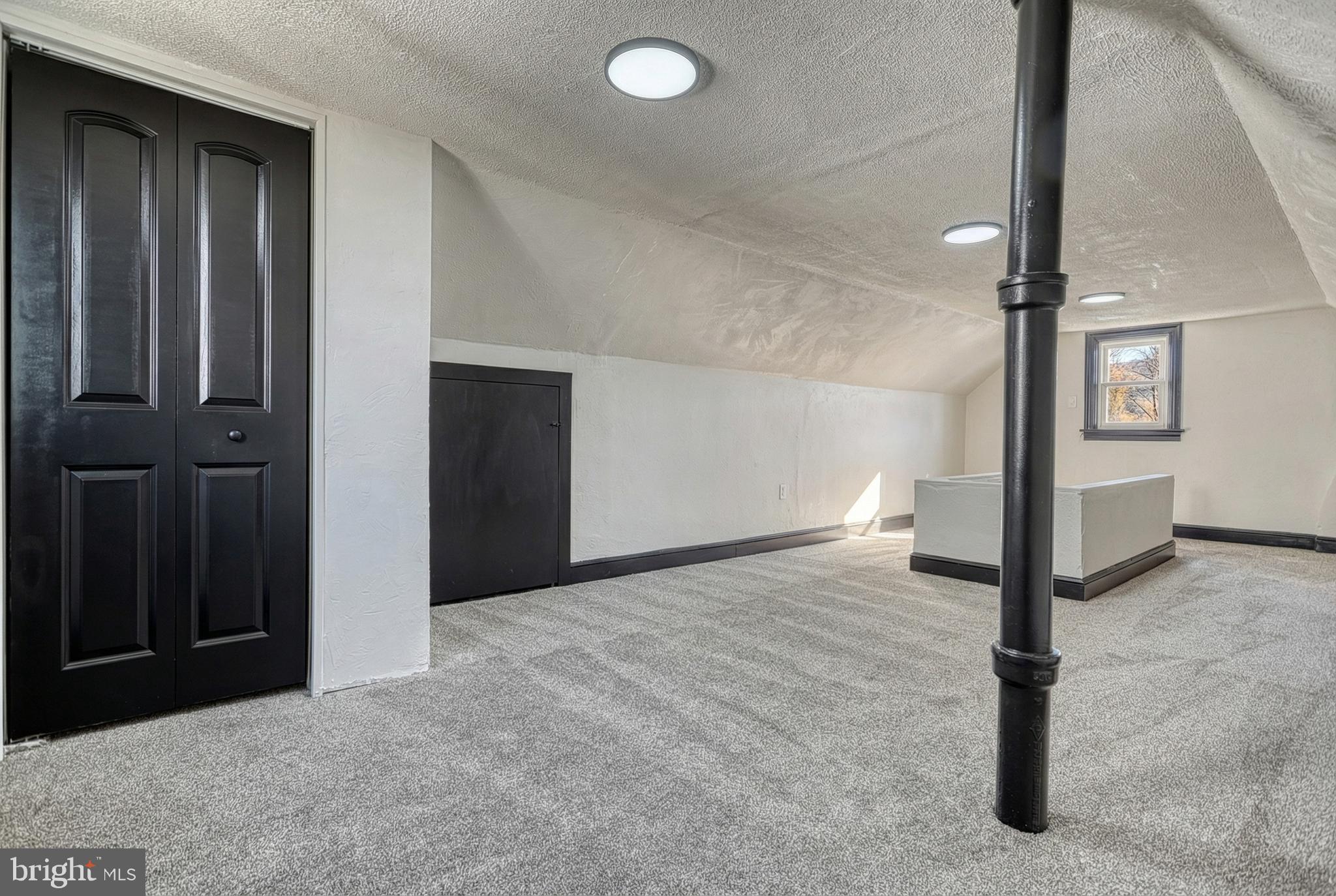 WARD 12 - Residential