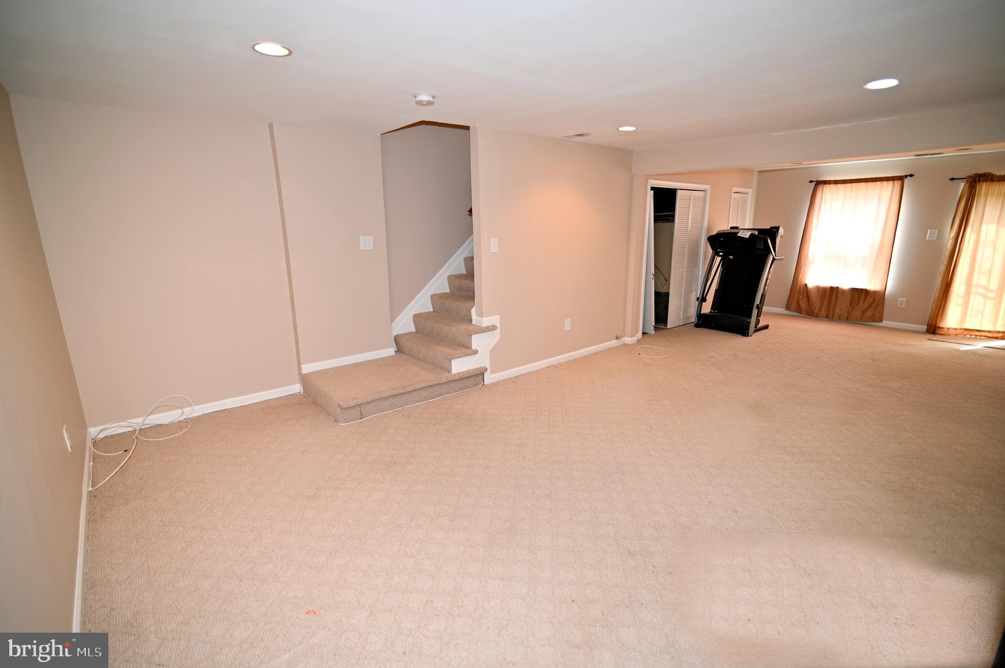 THE TOWNS AT WALKER MILL - Residential