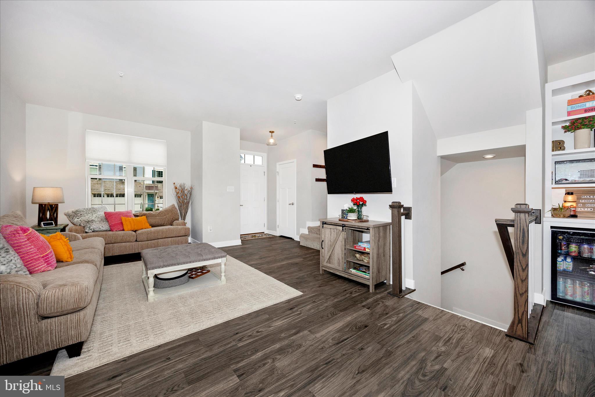 LAKE LINGANORE - Residential