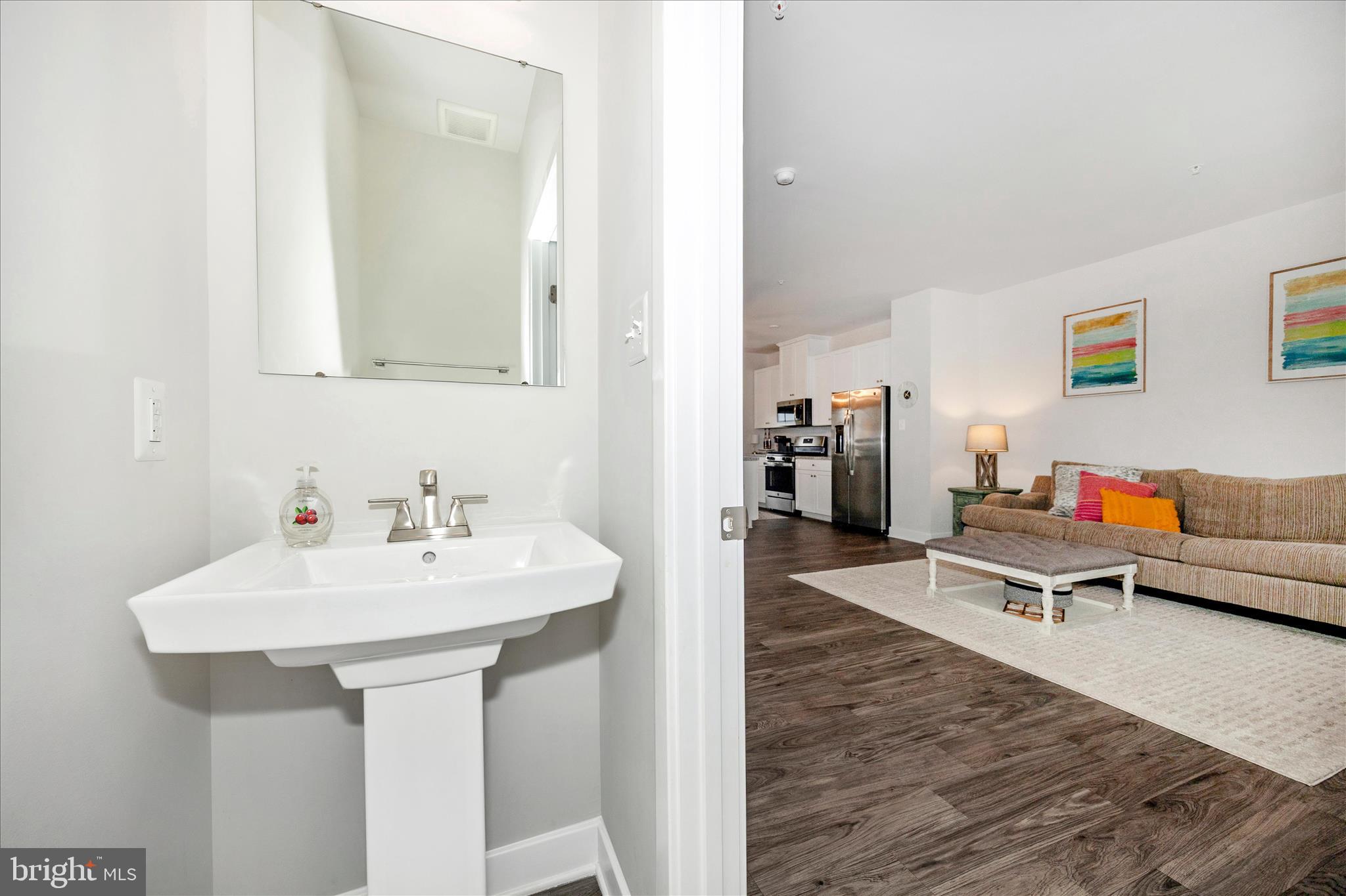 LAKE LINGANORE - Residential