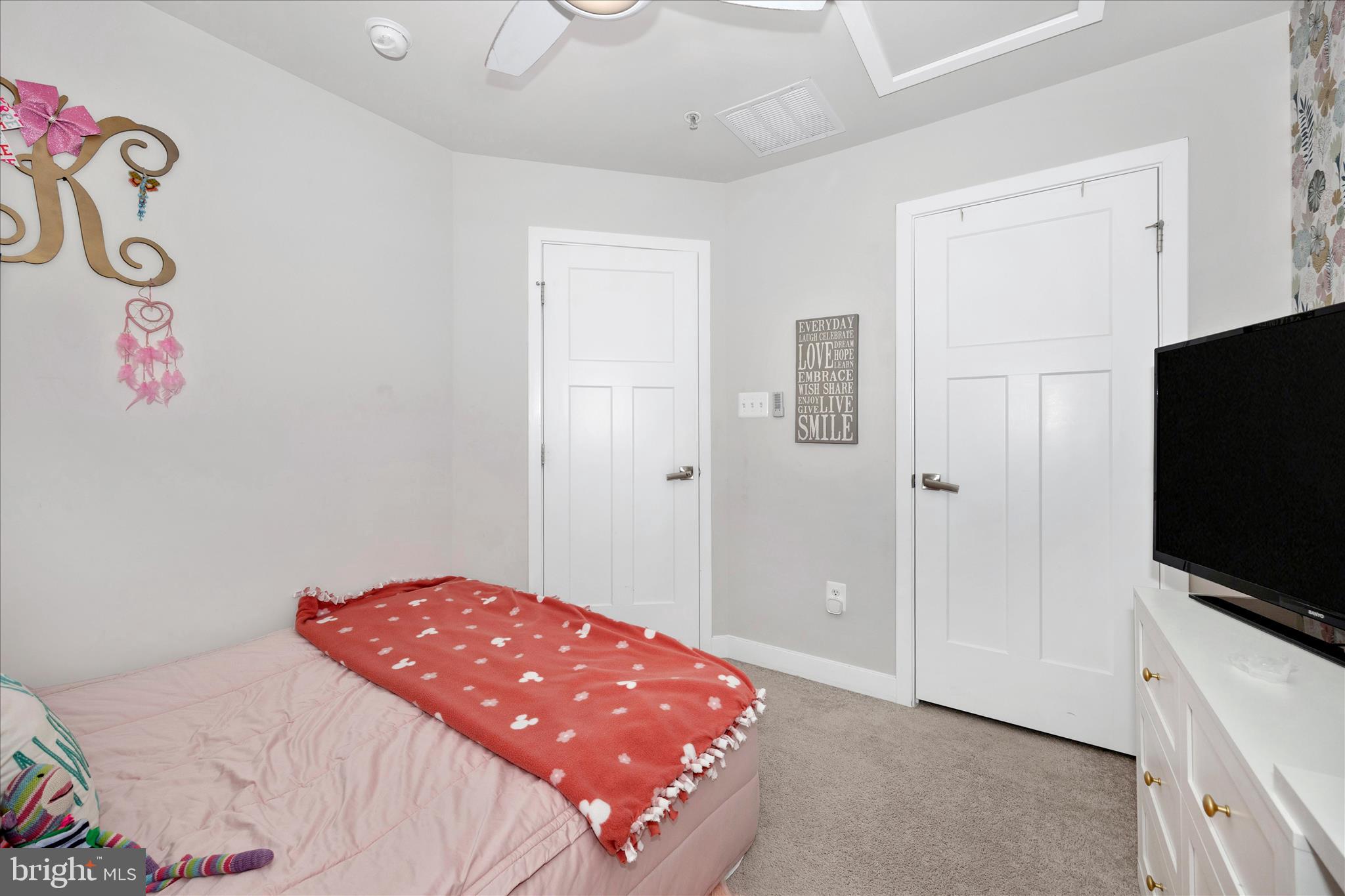 LAKE LINGANORE - Residential