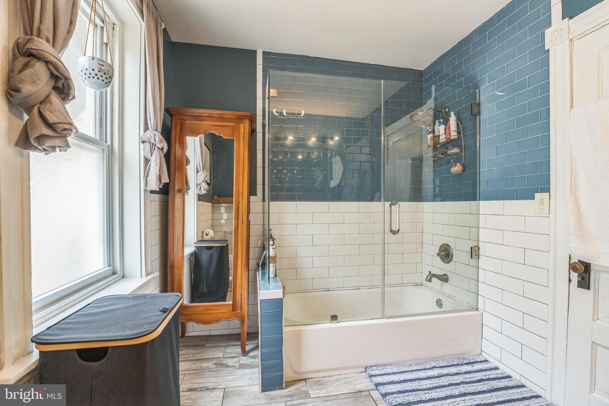 JENKINTOWN - Residential