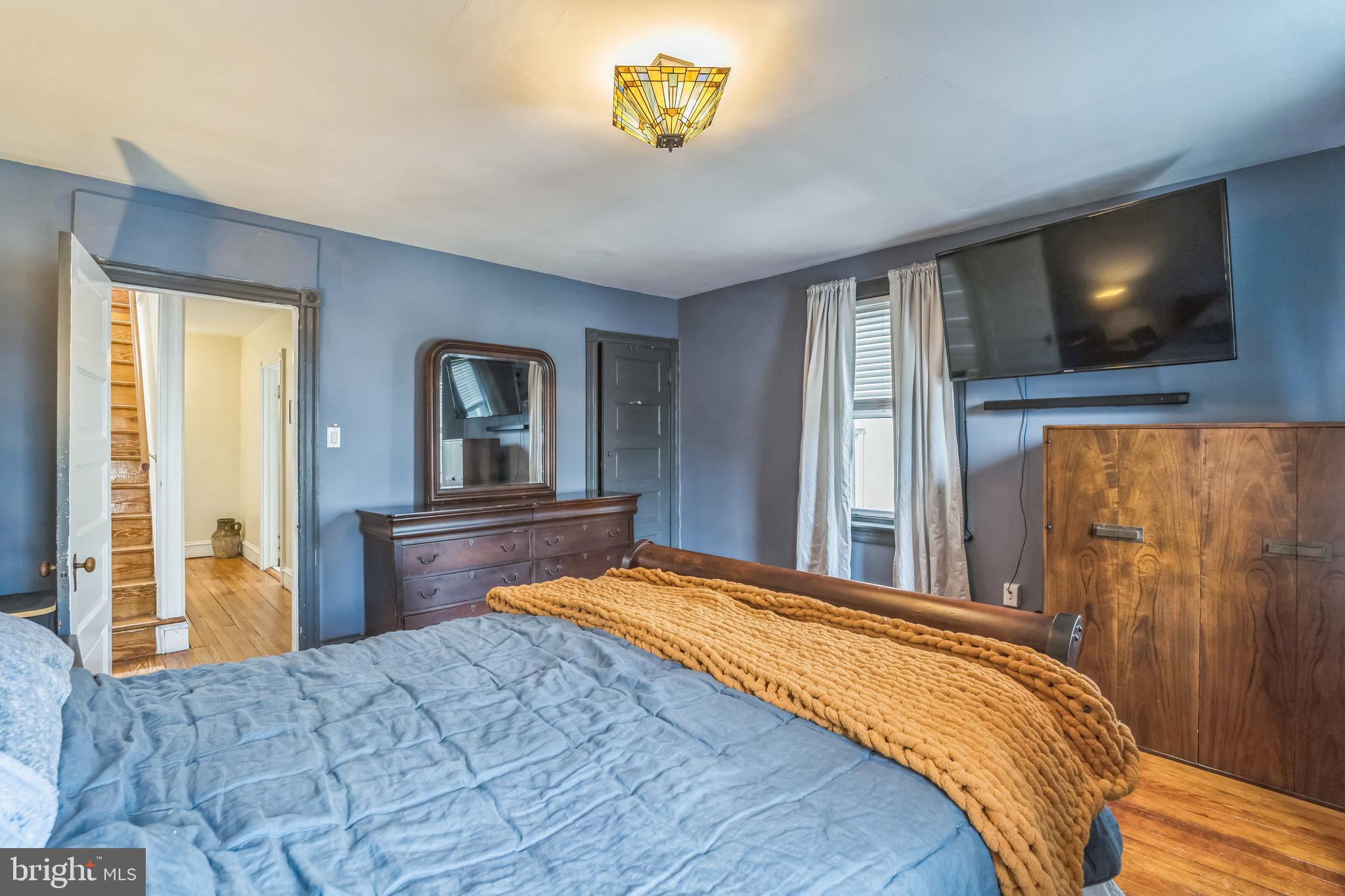 JENKINTOWN - Residential