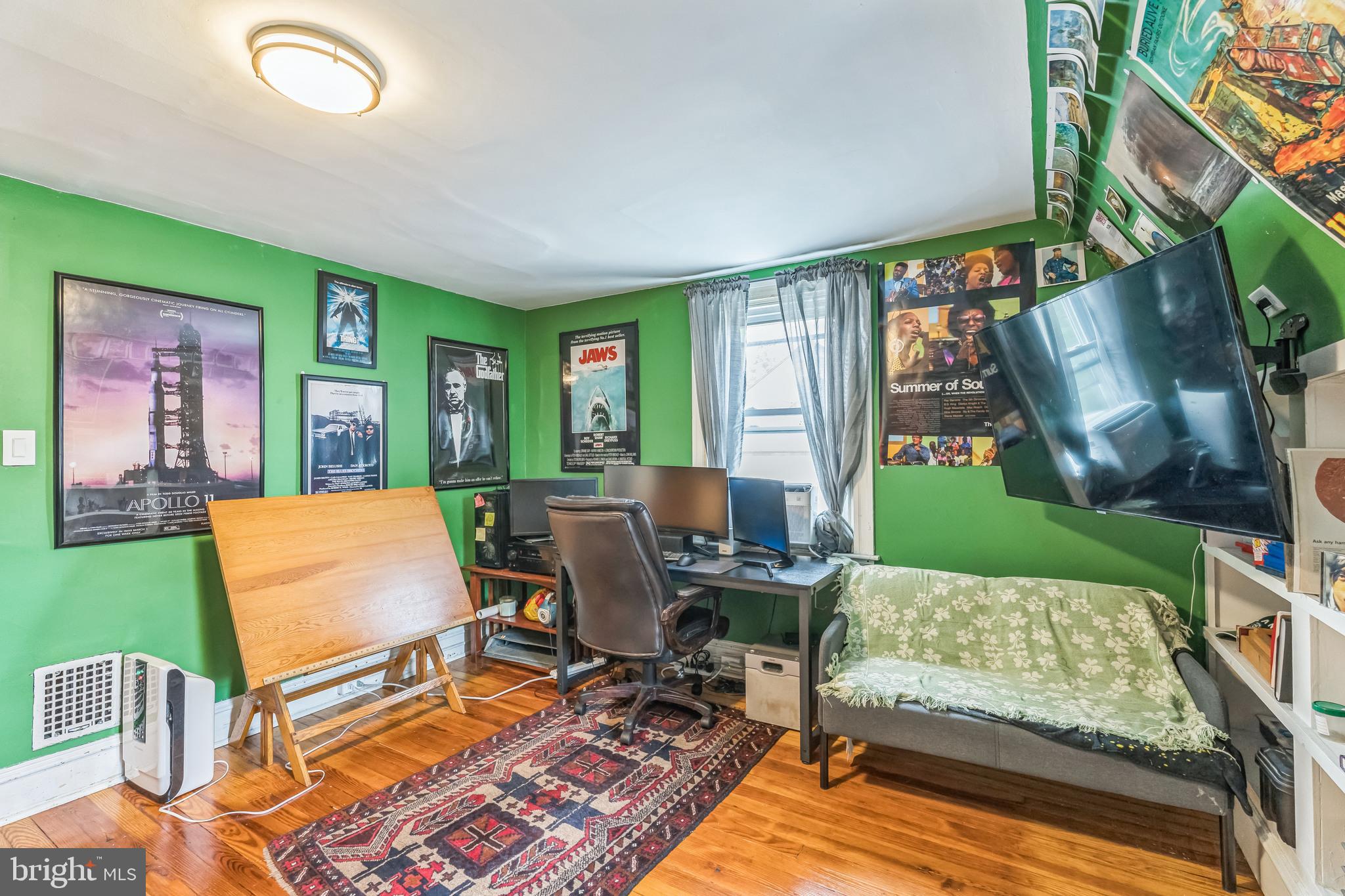 JENKINTOWN - Residential