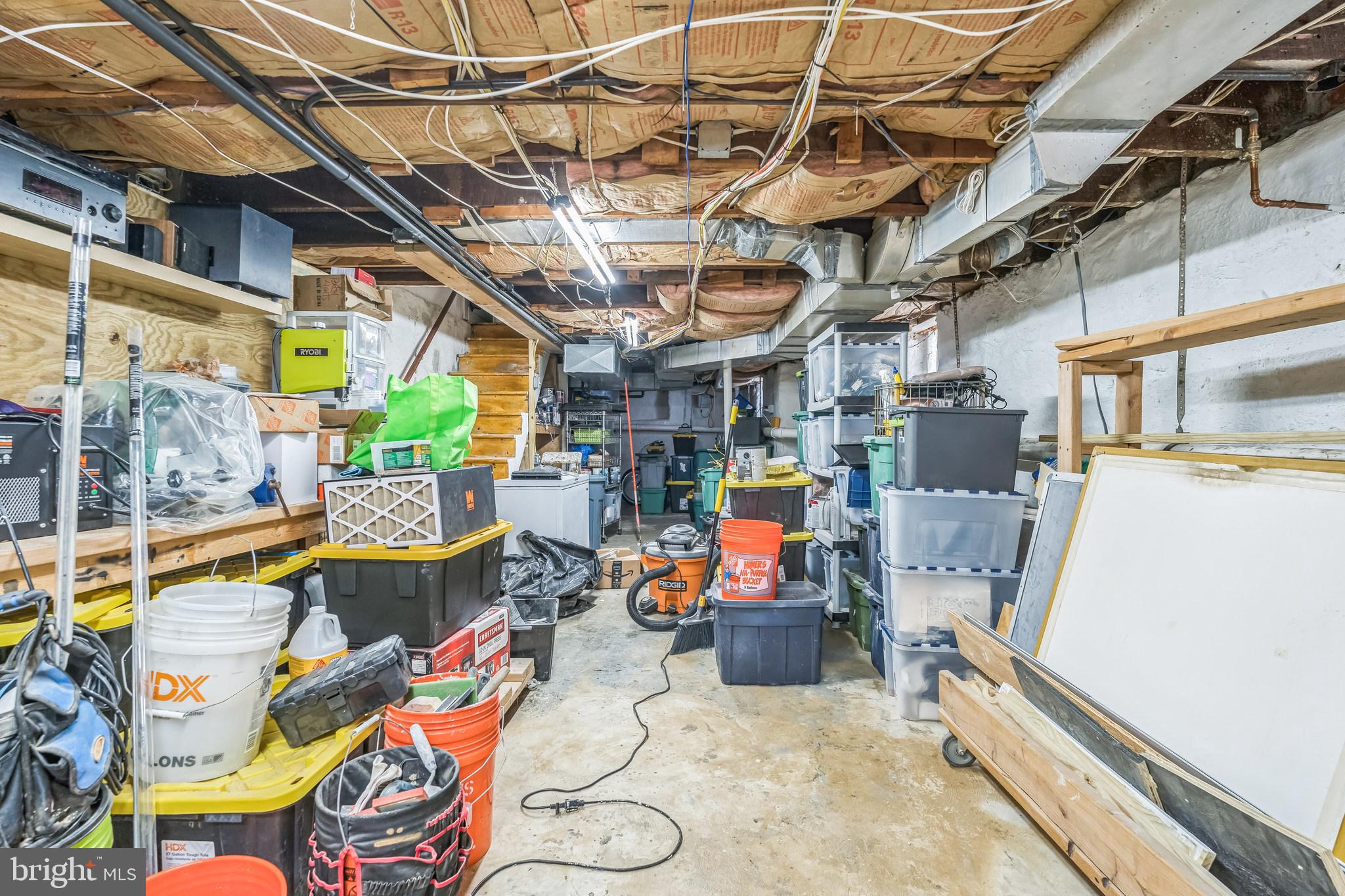 JENKINTOWN - Residential