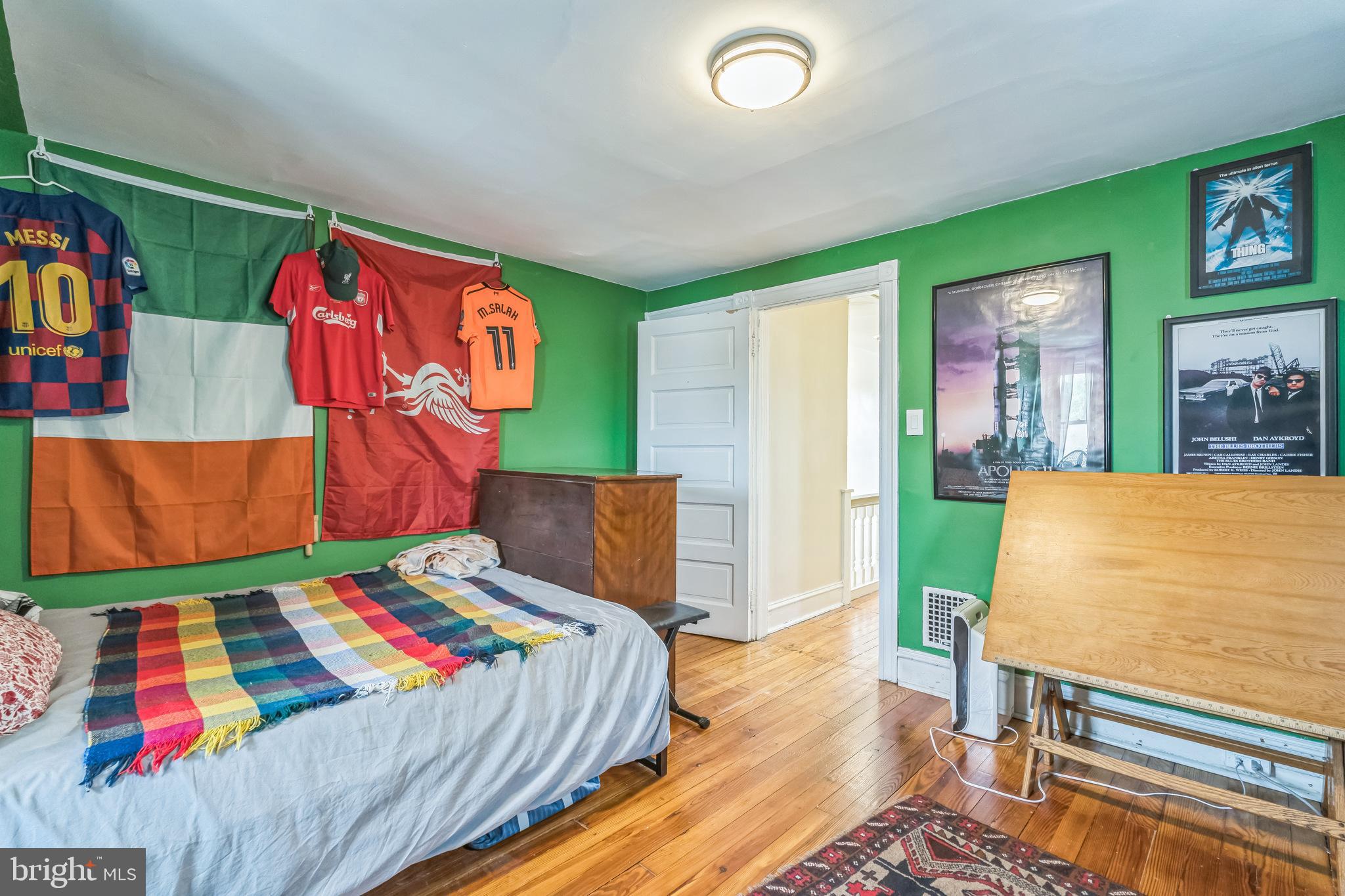 JENKINTOWN - Residential