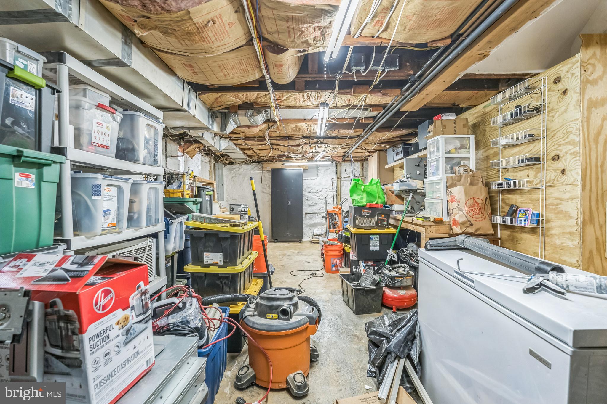 JENKINTOWN - Residential