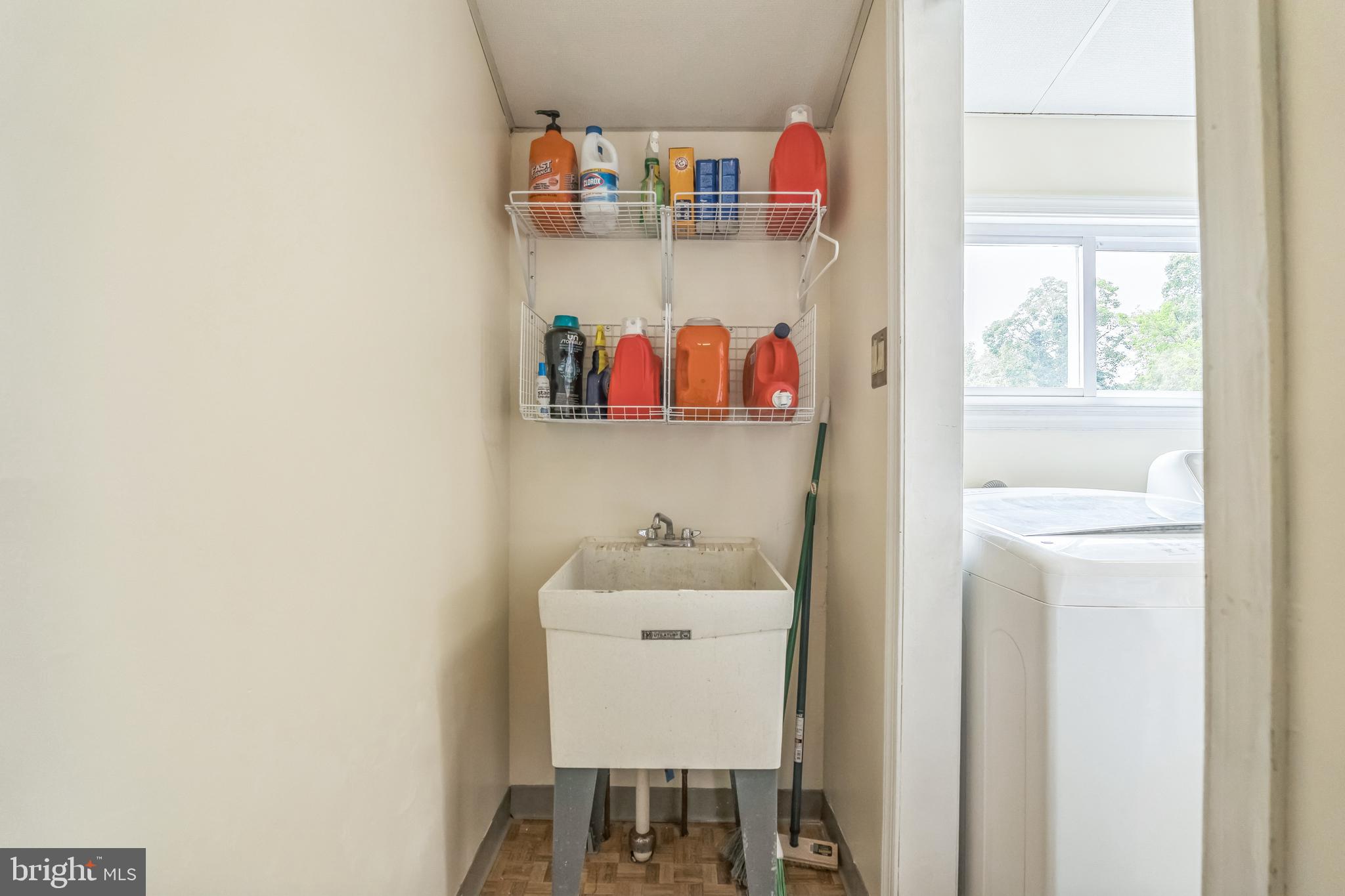 JENKINTOWN - Residential