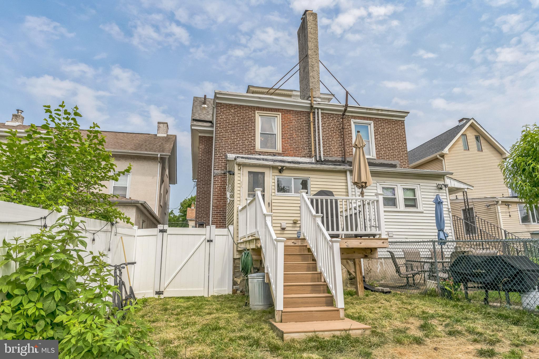 JENKINTOWN - Residential