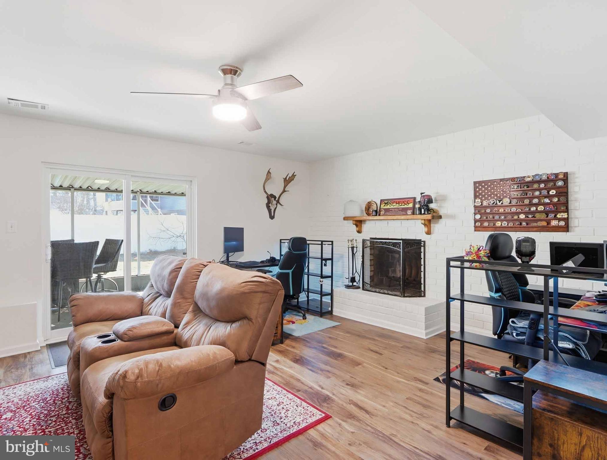 SPRIGGS COVE - Residential