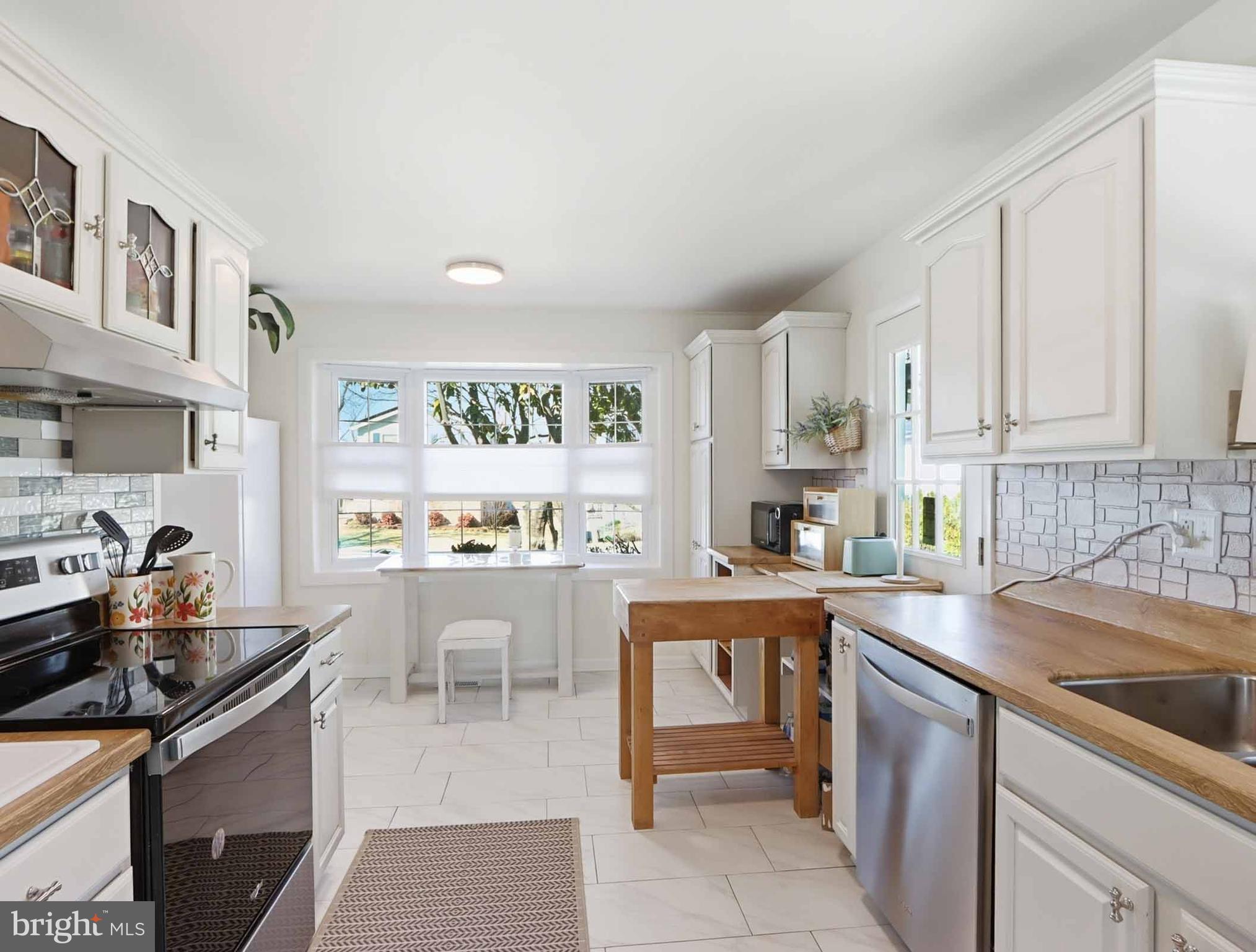 SPRIGGS COVE - Residential