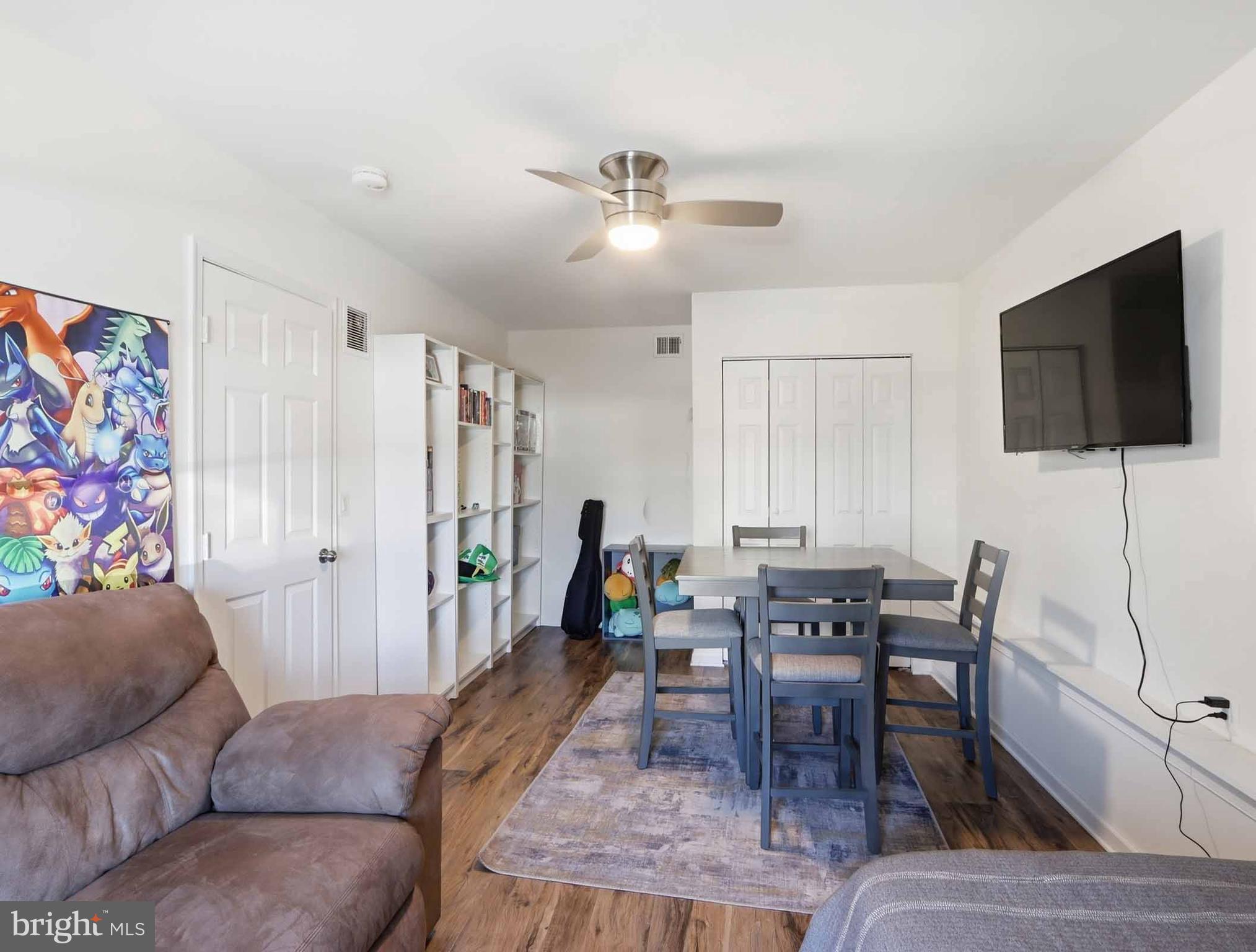 SPRIGGS COVE - Residential