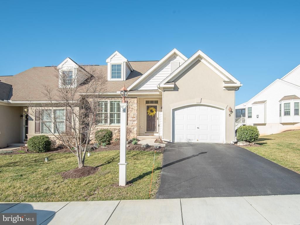 Photo of 5 HARDY CT, LANCASTER, PA 17602 (MLS # PALA2031414)