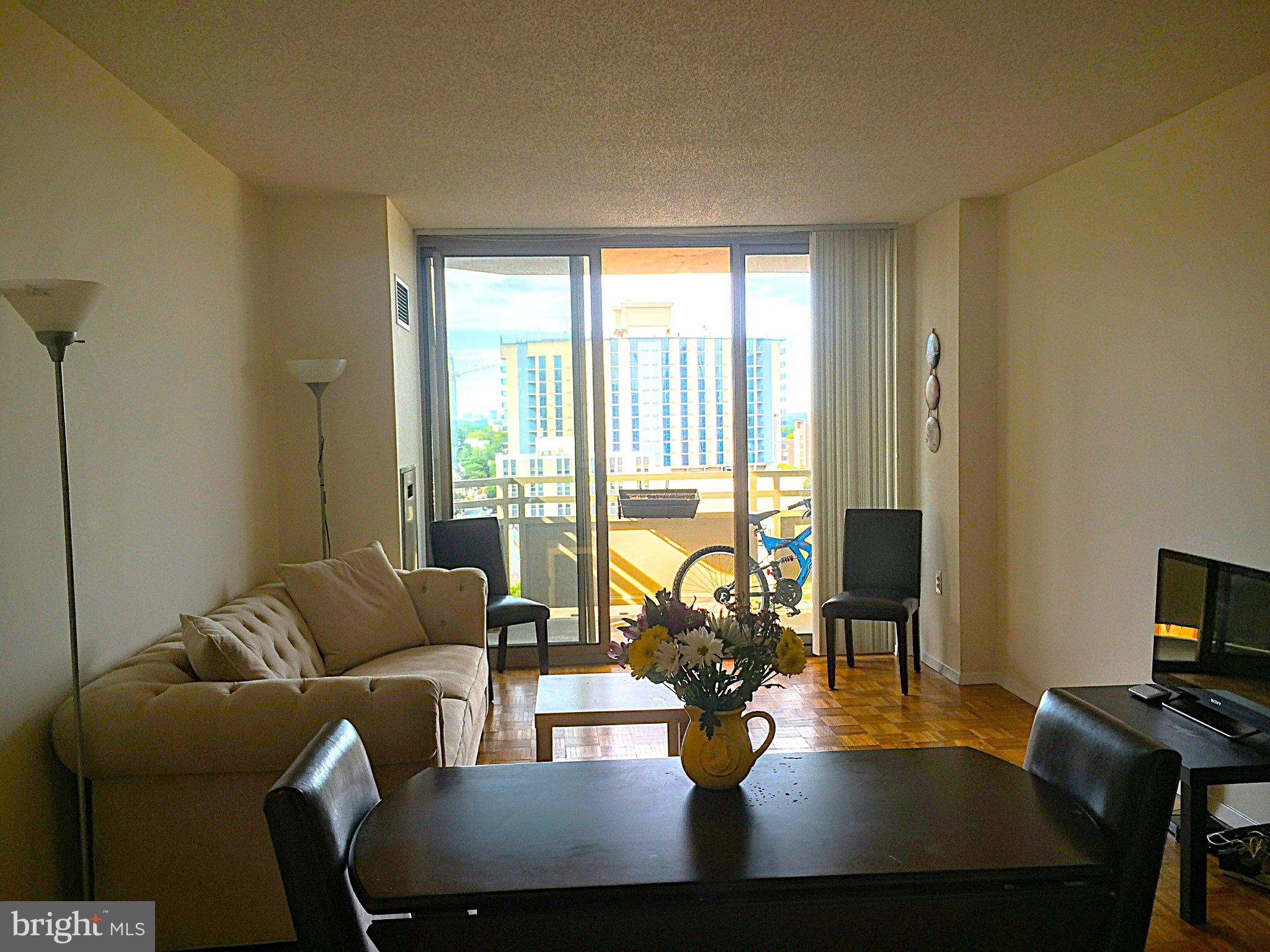 4801 FAIRMONT AVENUE 811