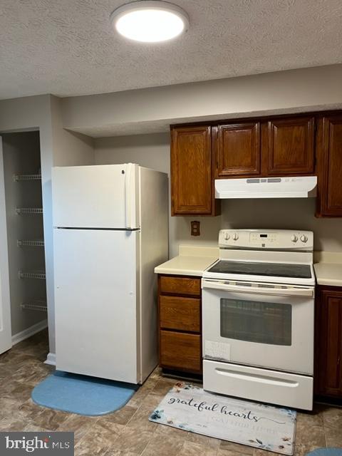 LAUREL HIGHLANDS - Residential Lease