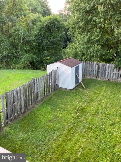 LAUREL HIGHLANDS - Residential Lease