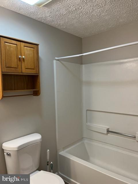 LAUREL HIGHLANDS - Residential Lease