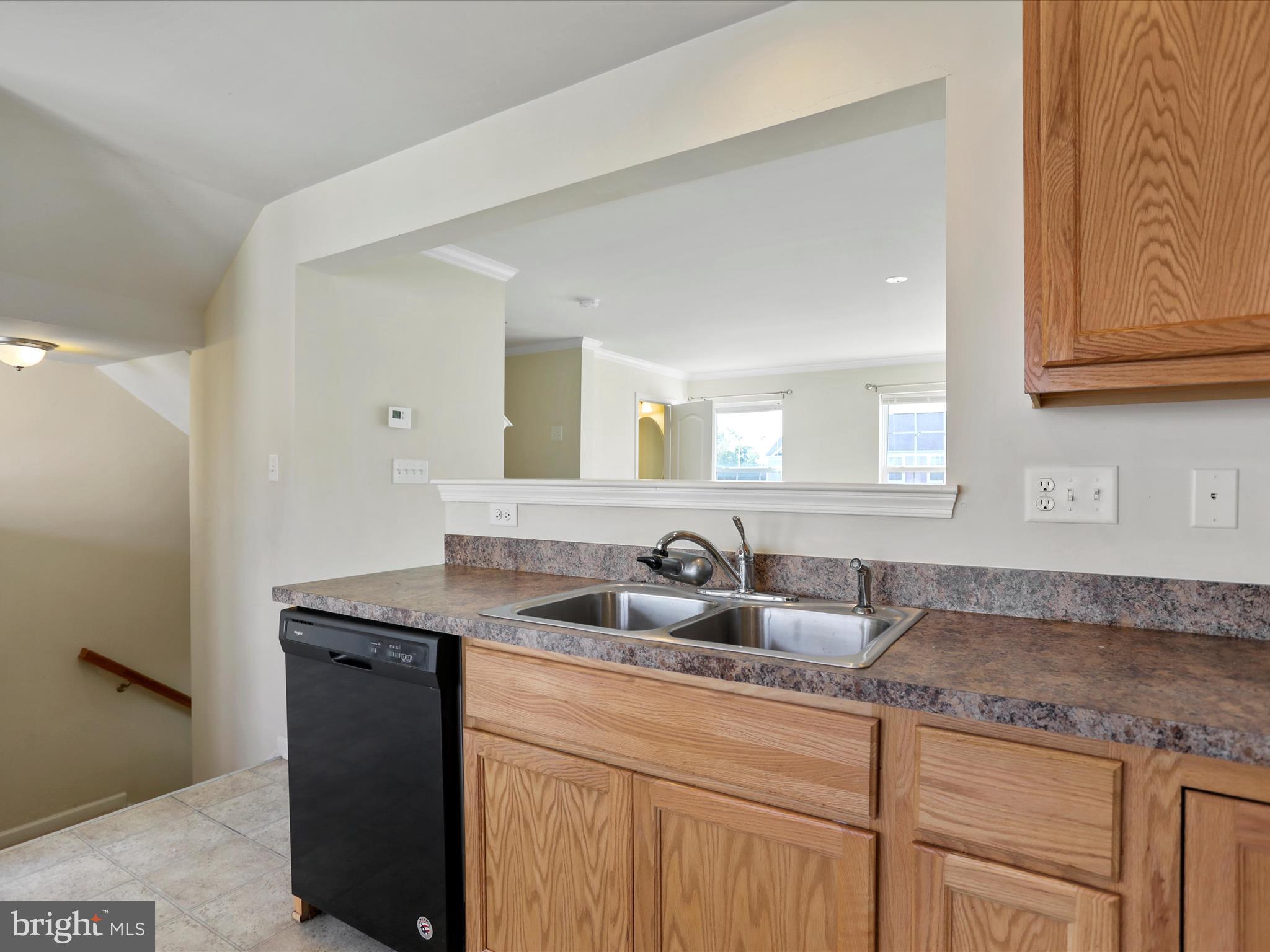 KENSINGTON TERRACE - Residential Lease