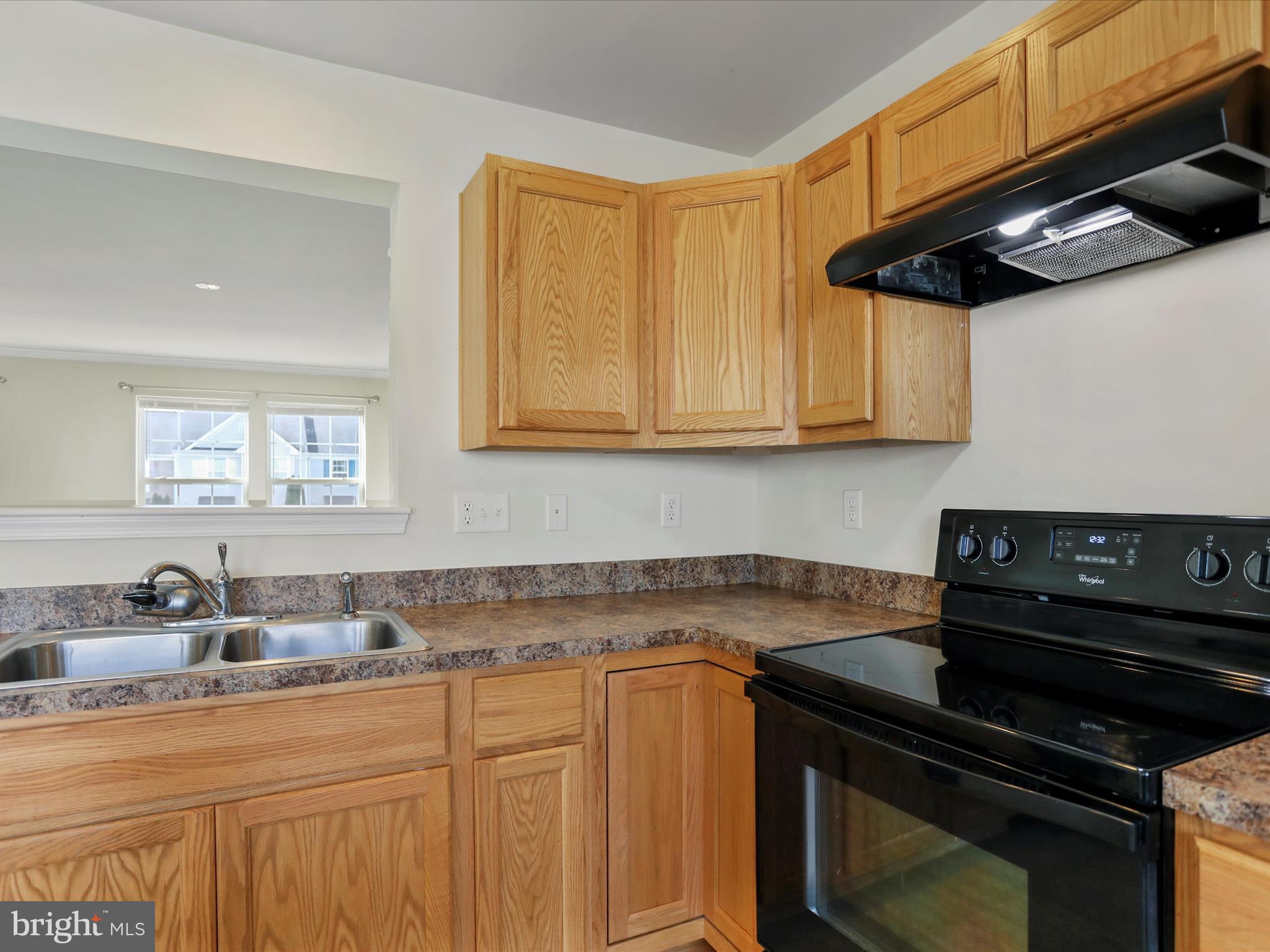 KENSINGTON TERRACE - Residential Lease