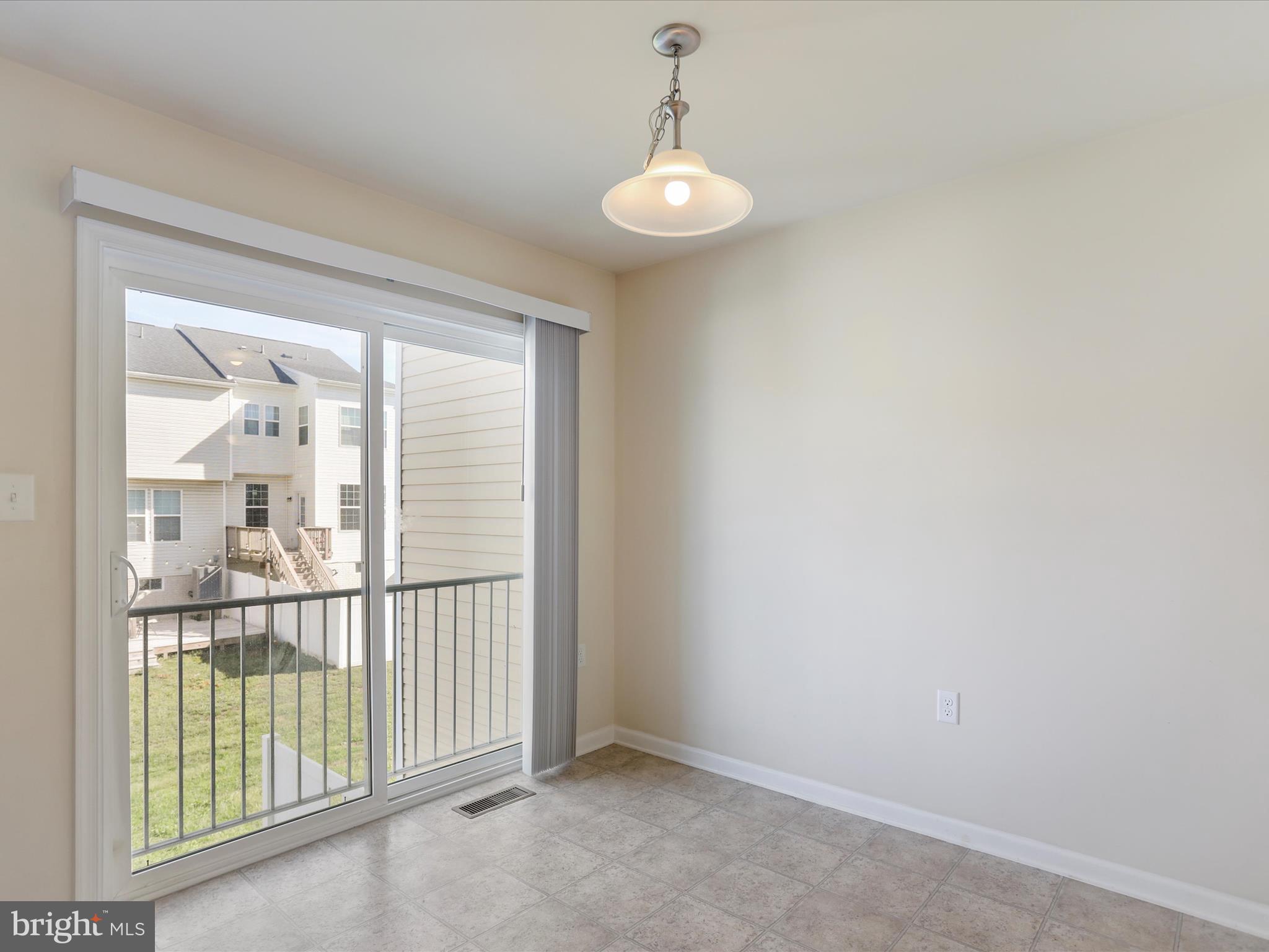 KENSINGTON TERRACE - Residential Lease