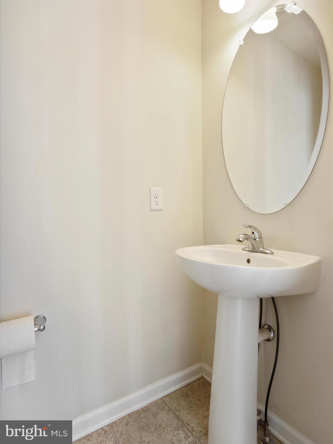 KENSINGTON TERRACE - Residential Lease