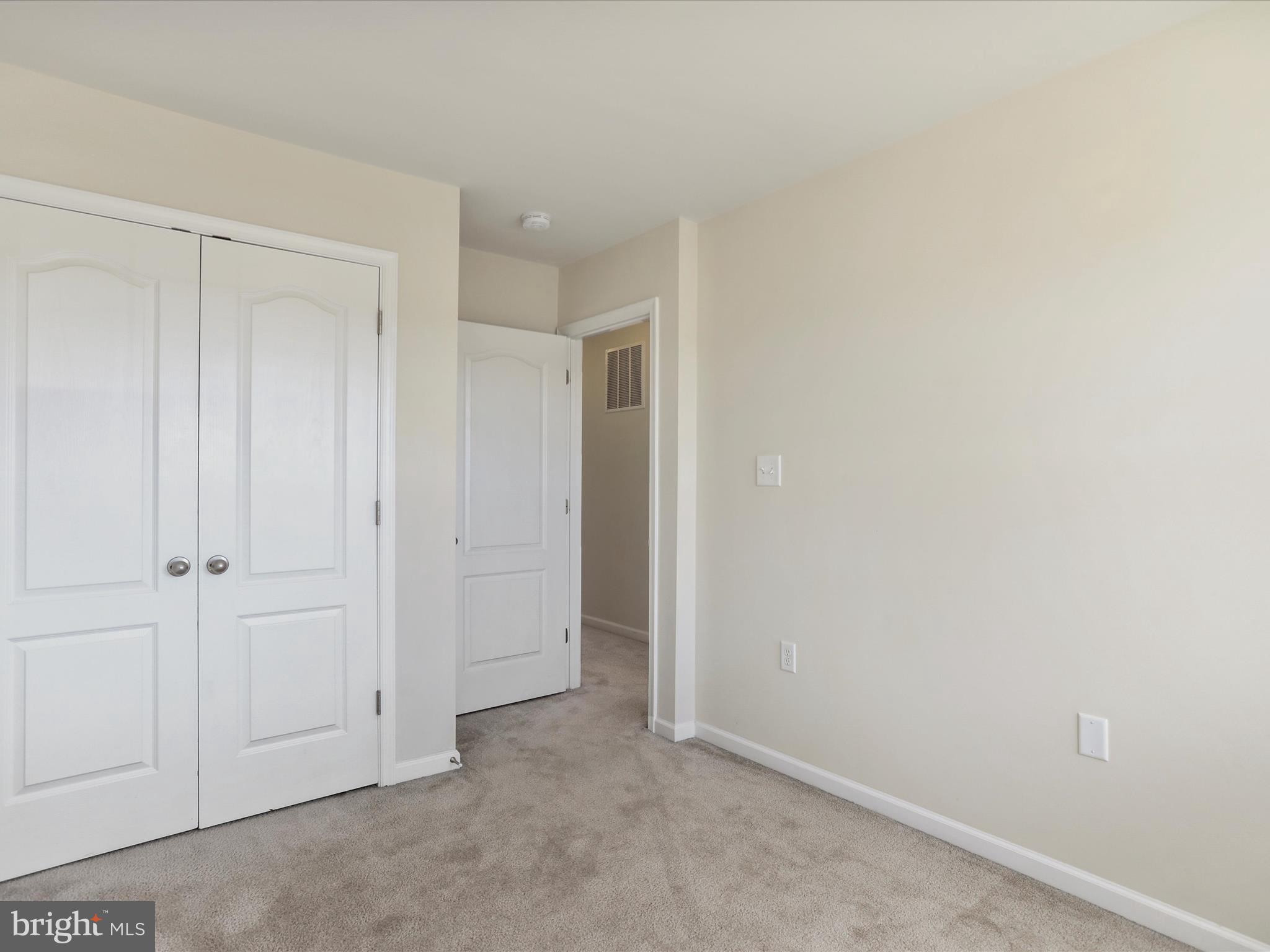 KENSINGTON TERRACE - Residential Lease