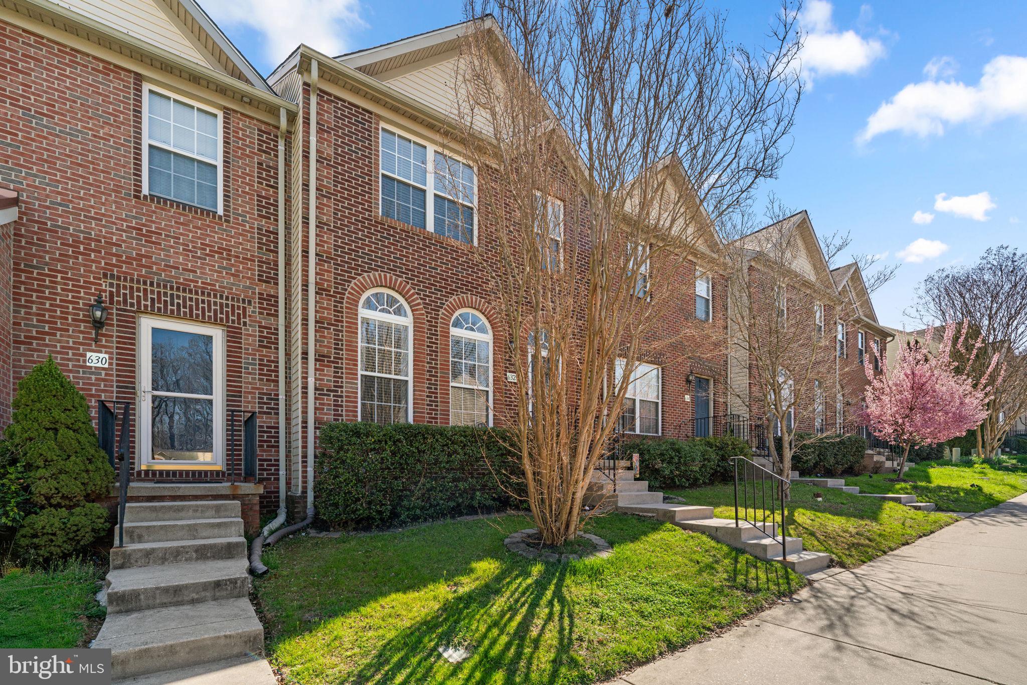 MONMOUTH MEADOWS - Residential