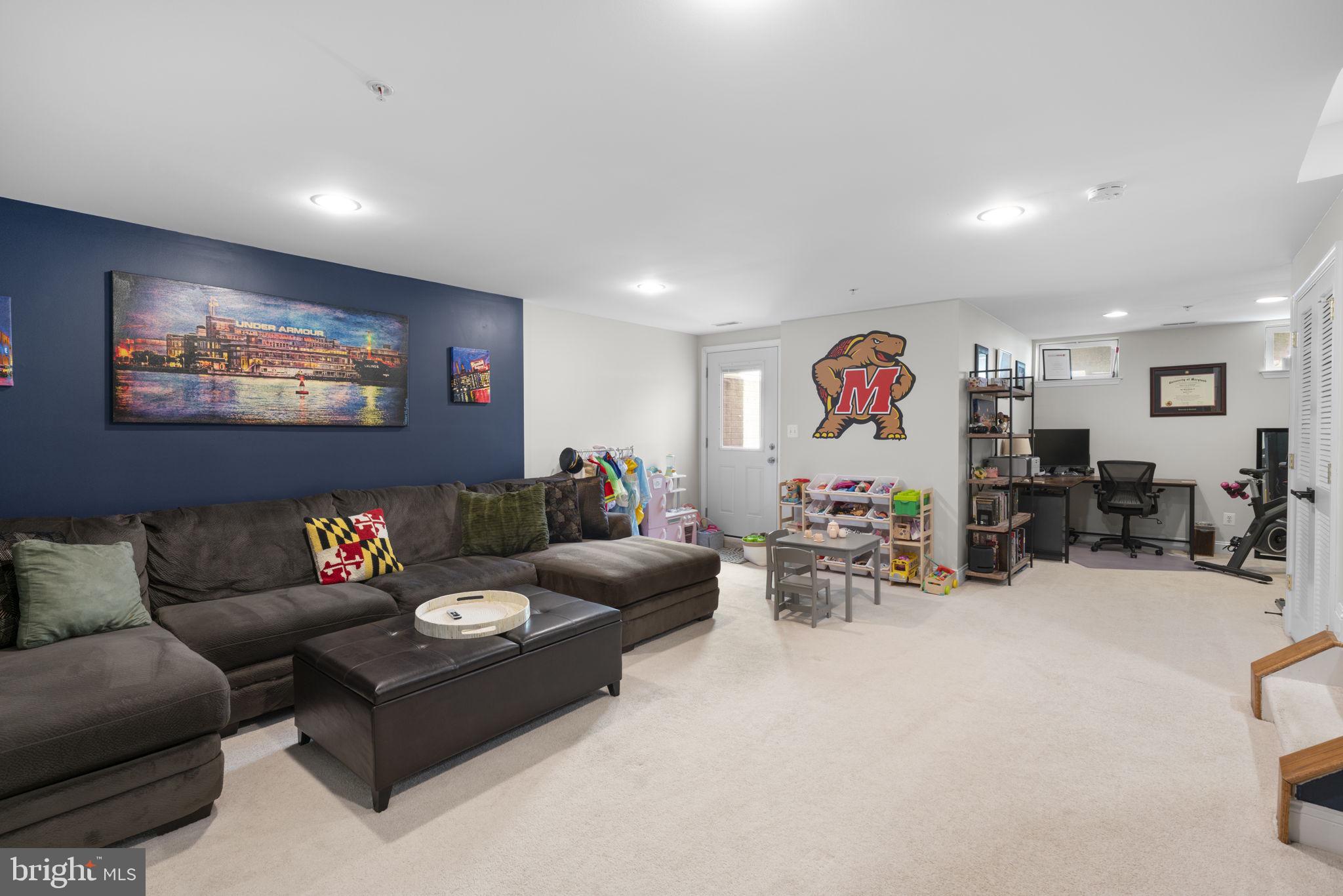 MONMOUTH MEADOWS - Residential