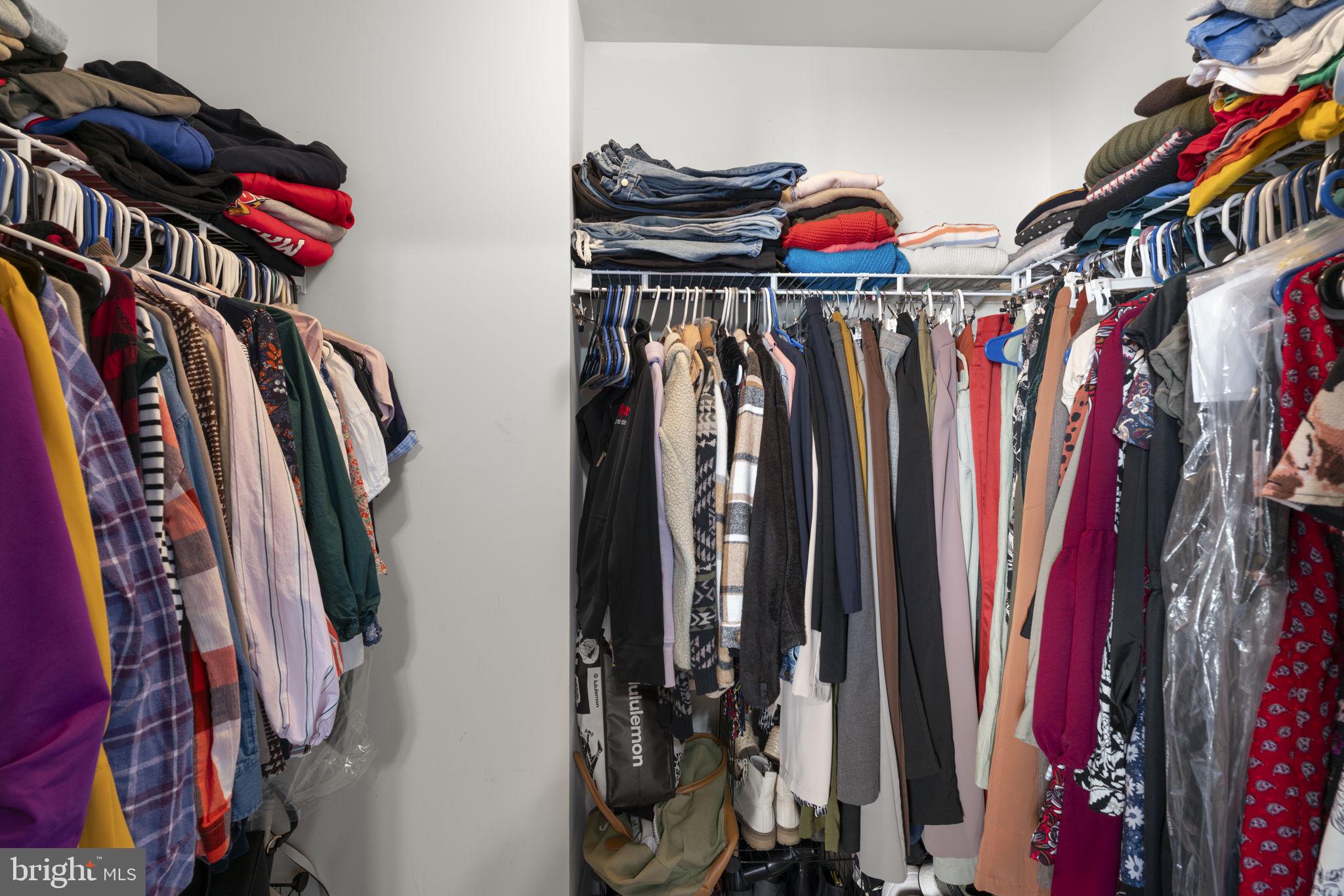 MONMOUTH MEADOWS - Residential