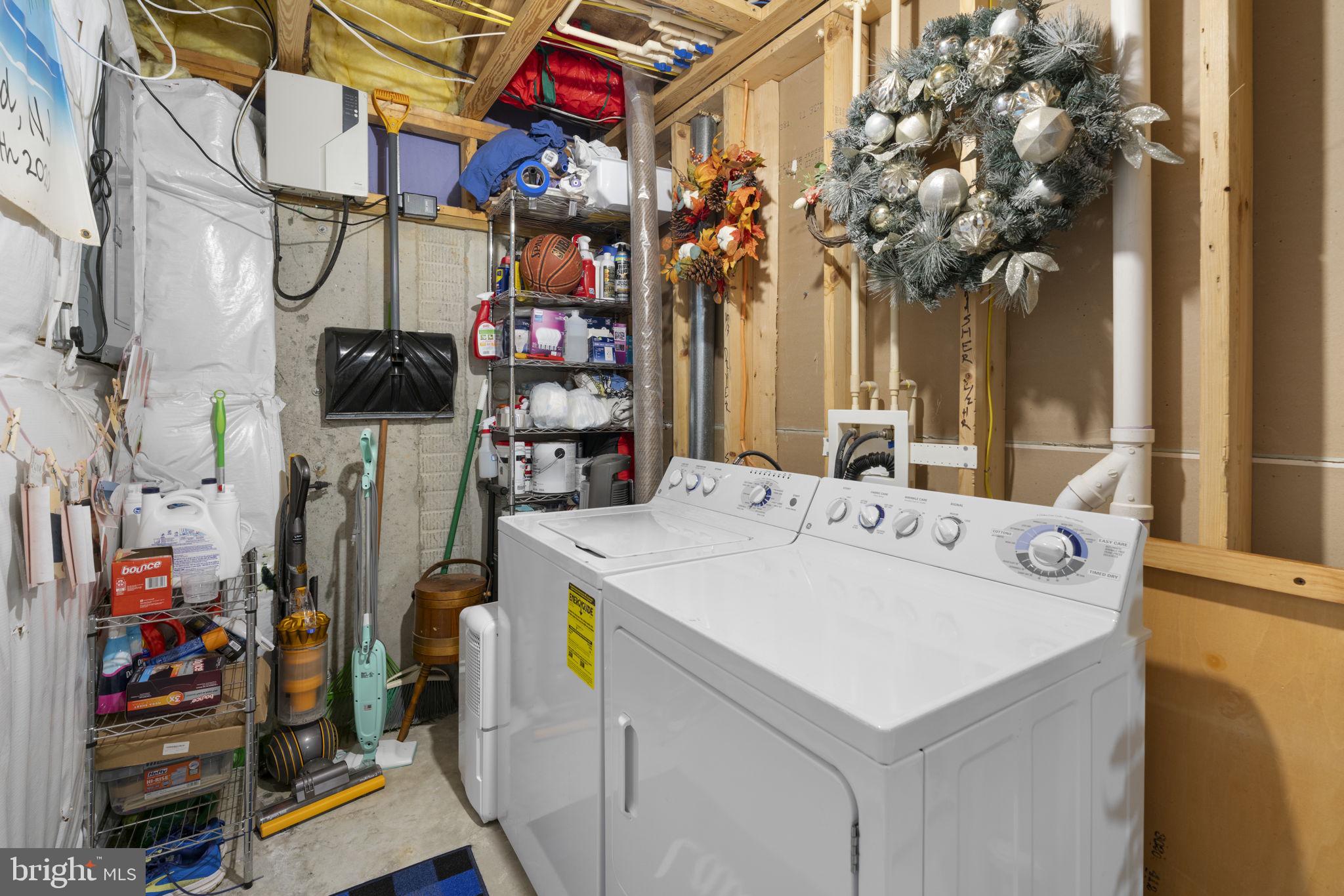 MONMOUTH MEADOWS - Residential