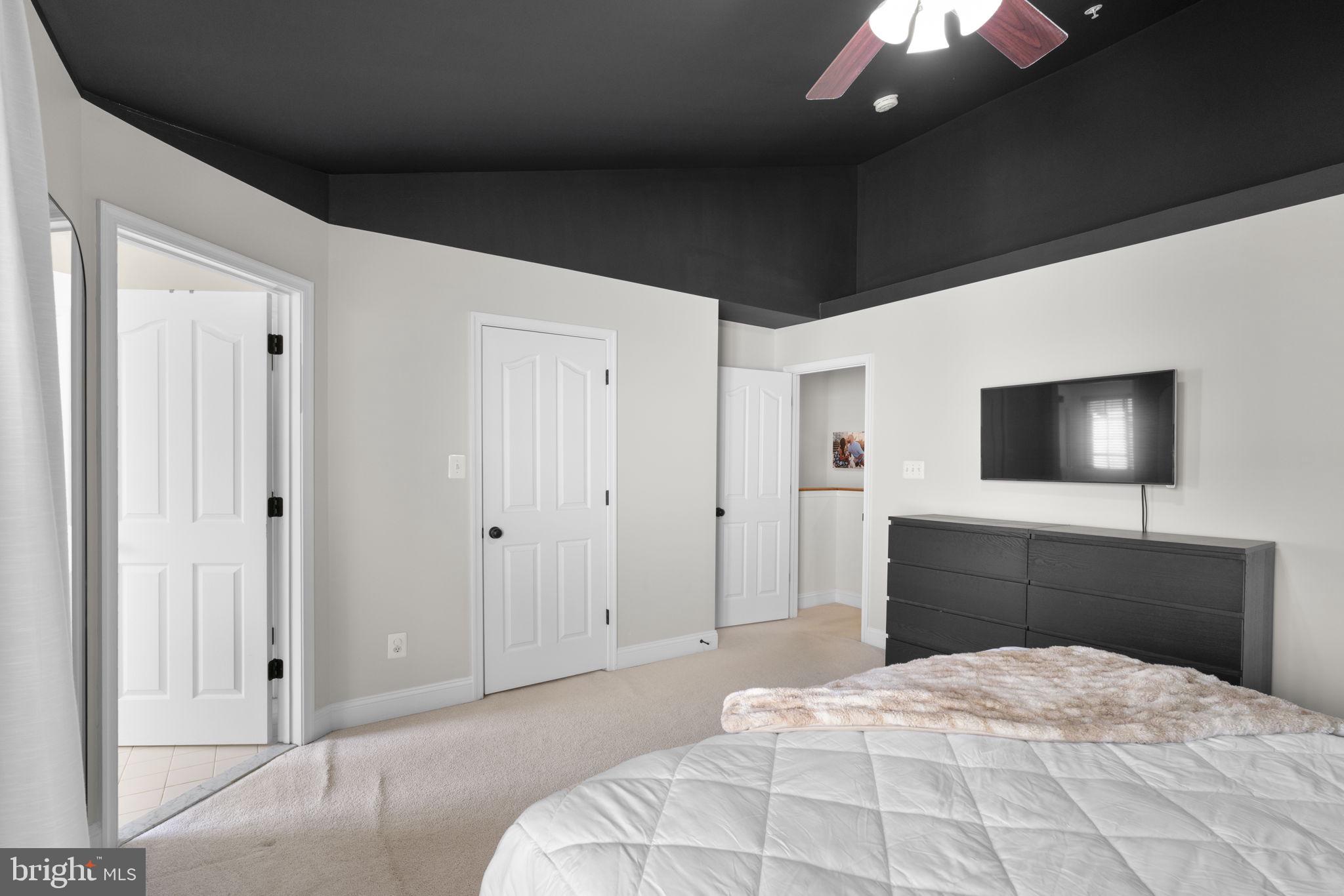 MONMOUTH MEADOWS - Residential