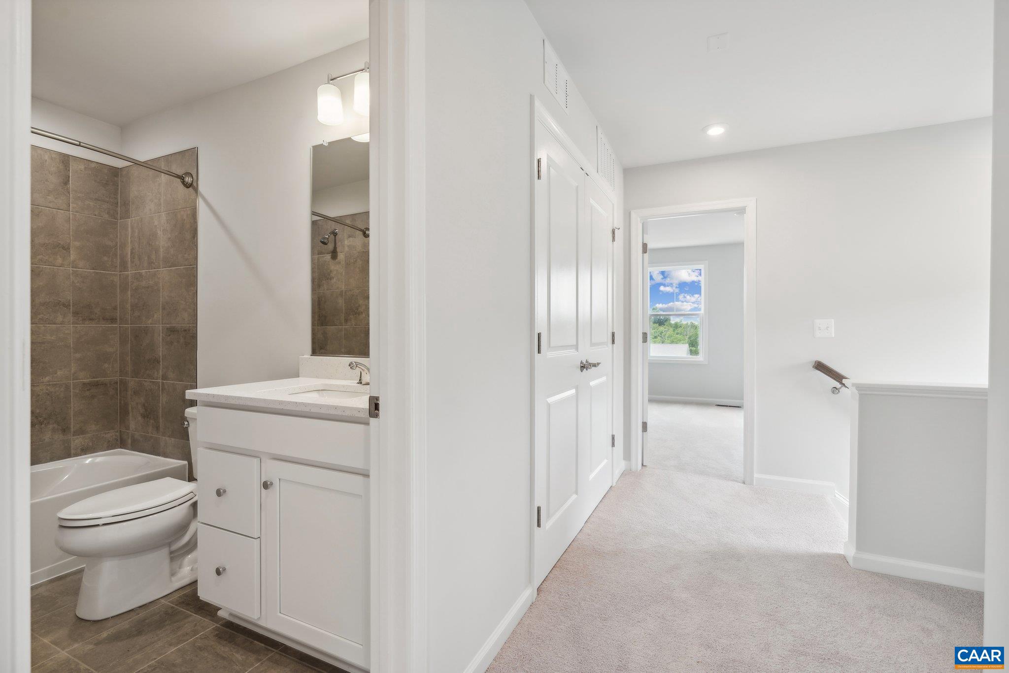 PLEASANT GREEN - Residential