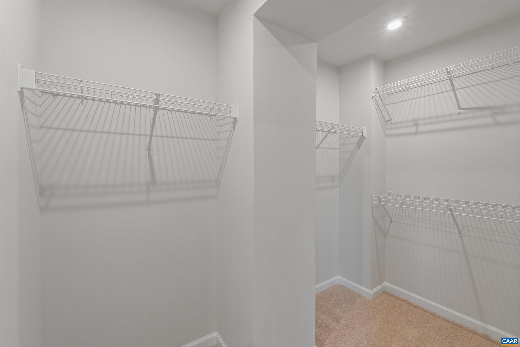 PLEASANT GREEN - Residential