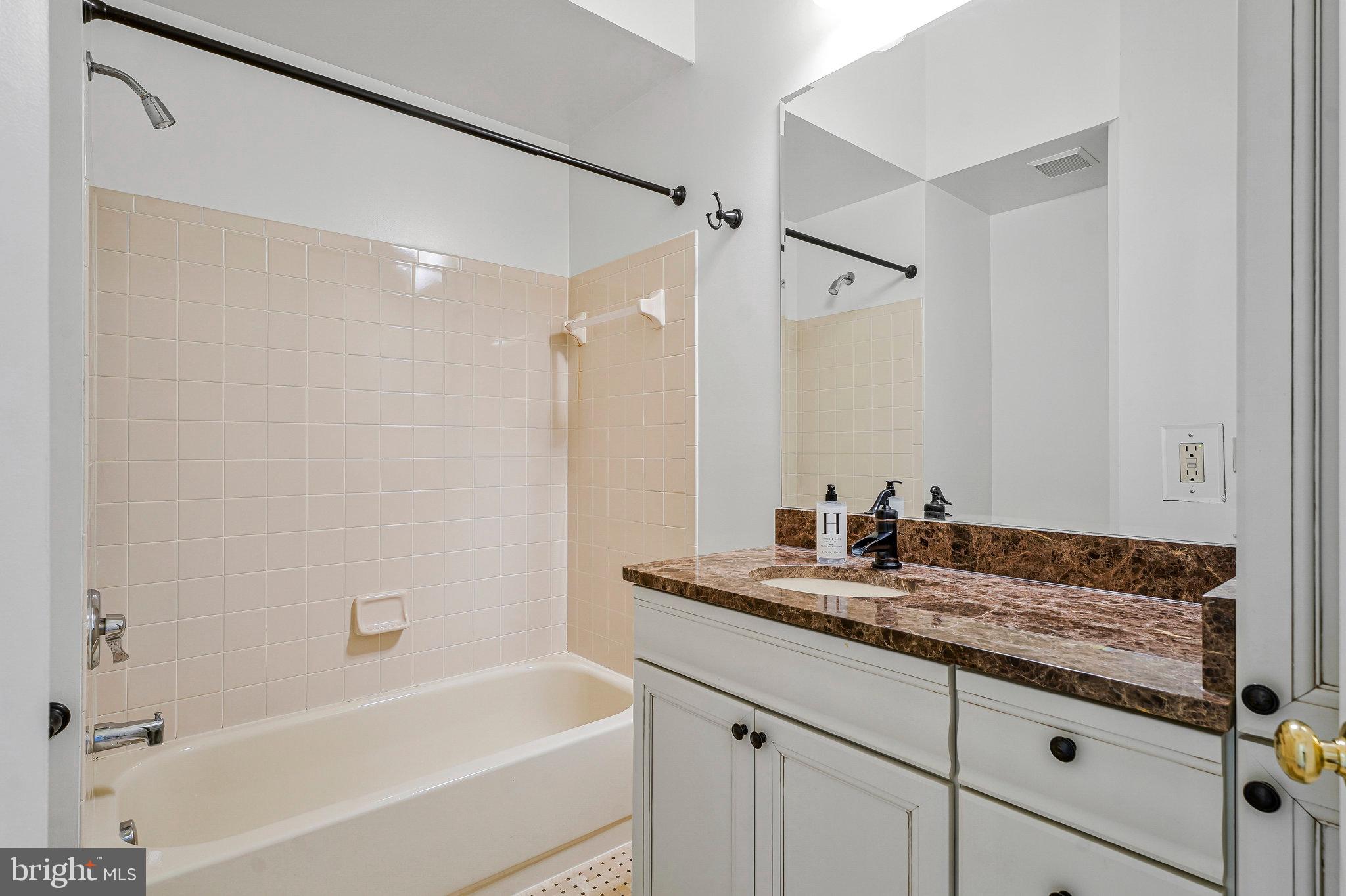 WESTHAVEN - Residential