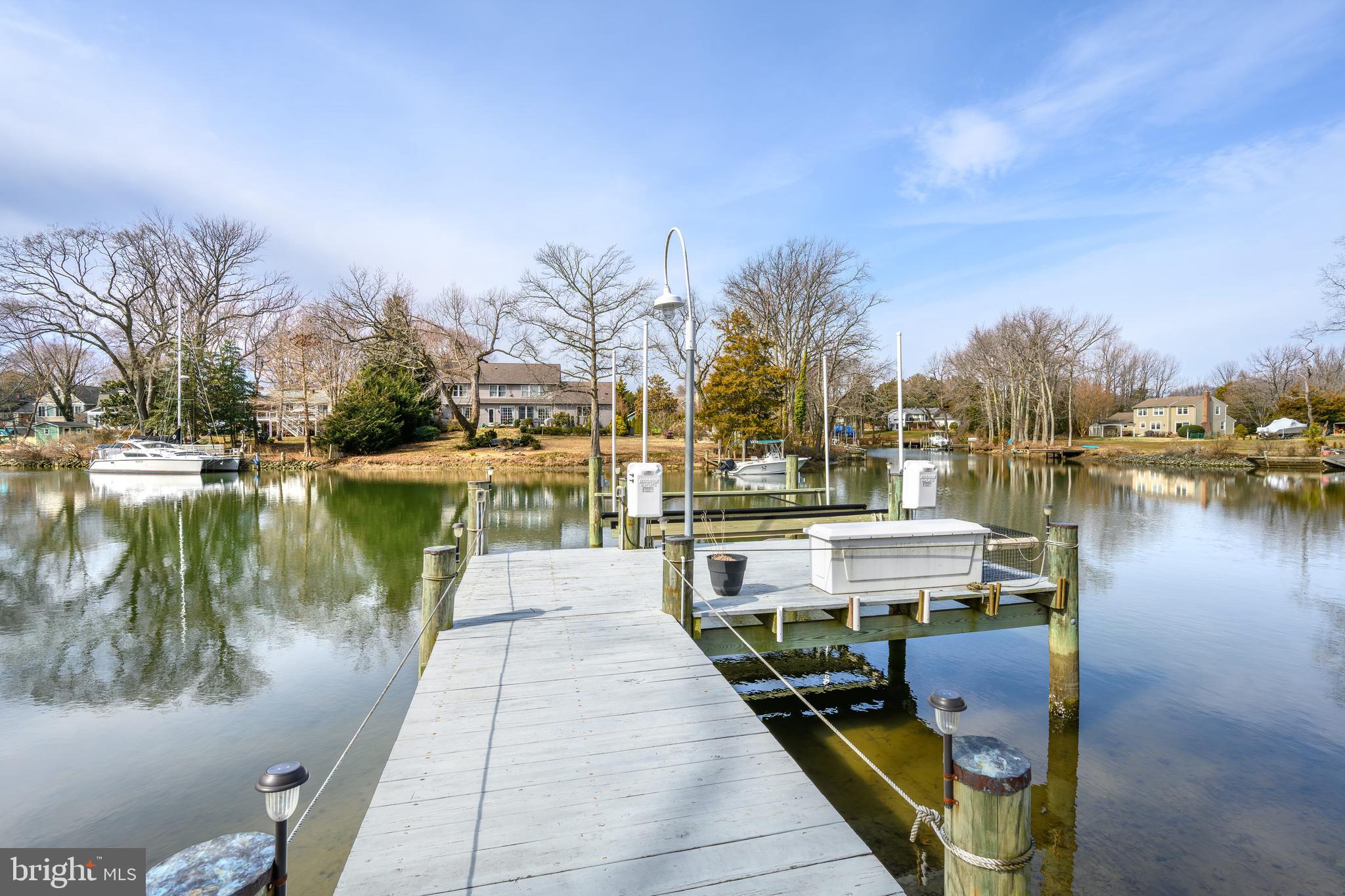 QUEEN ANNE ACRES - Residential