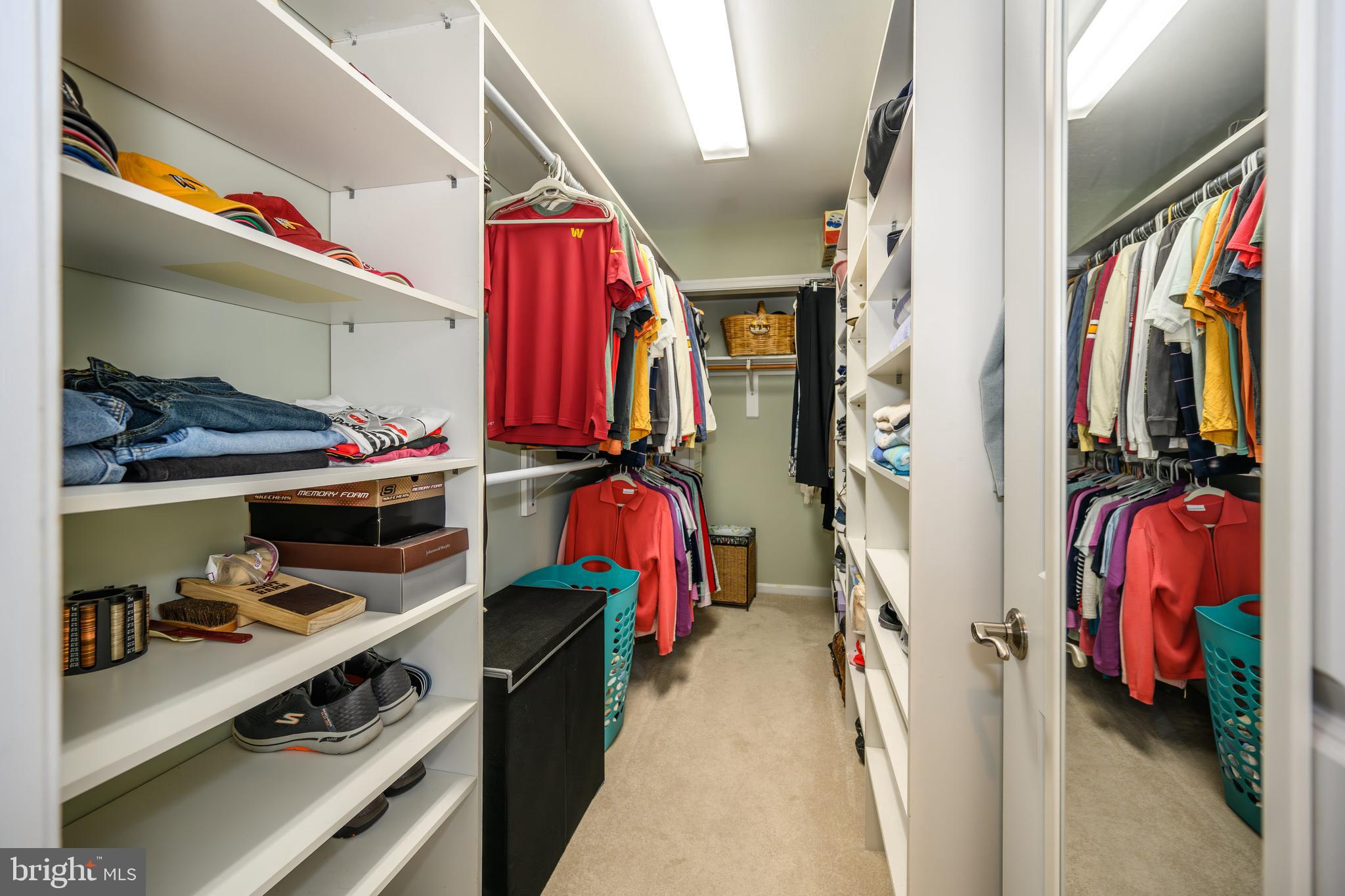 QUEEN ANNE ACRES - Residential