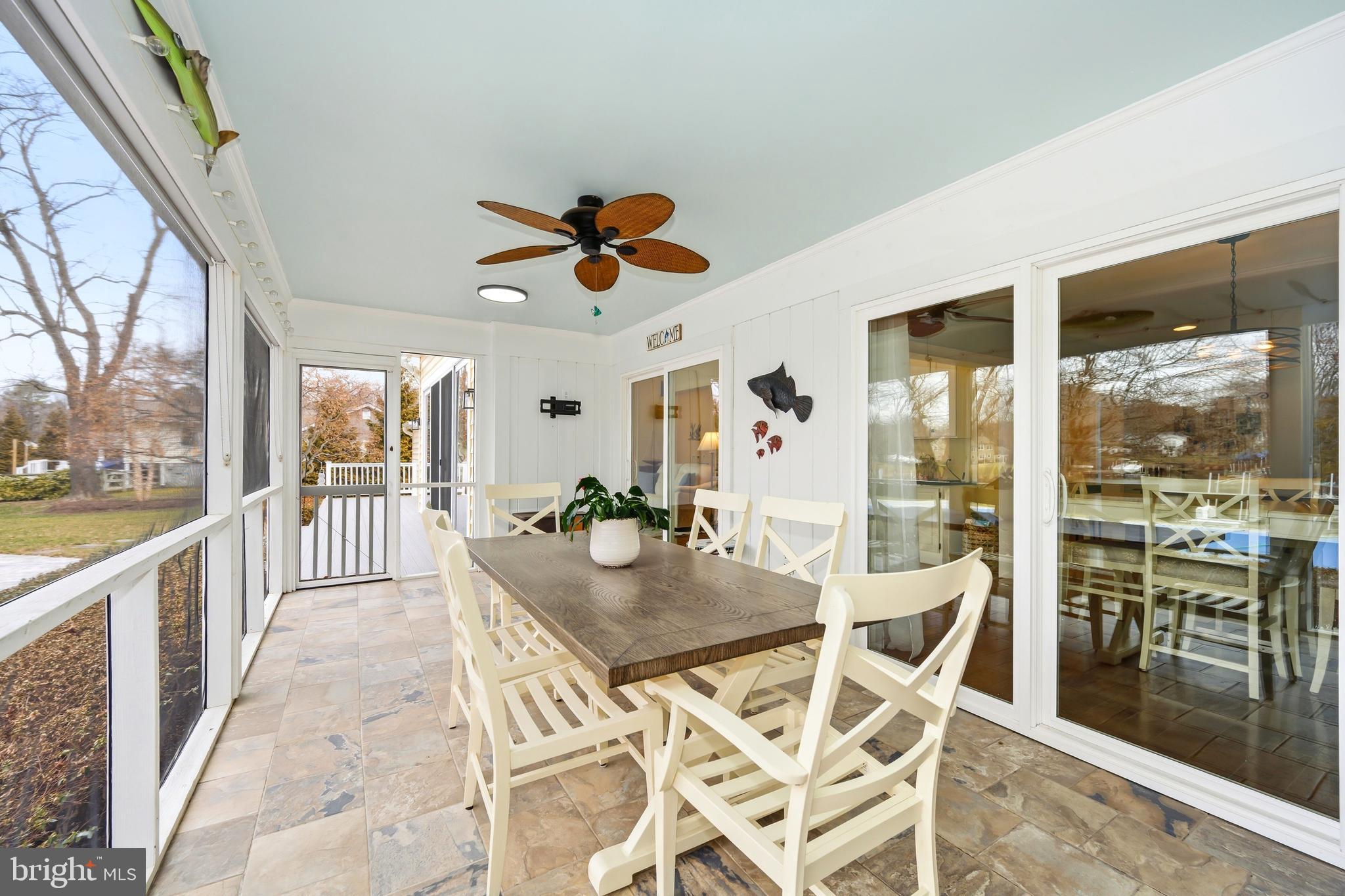 QUEEN ANNE ACRES - Residential