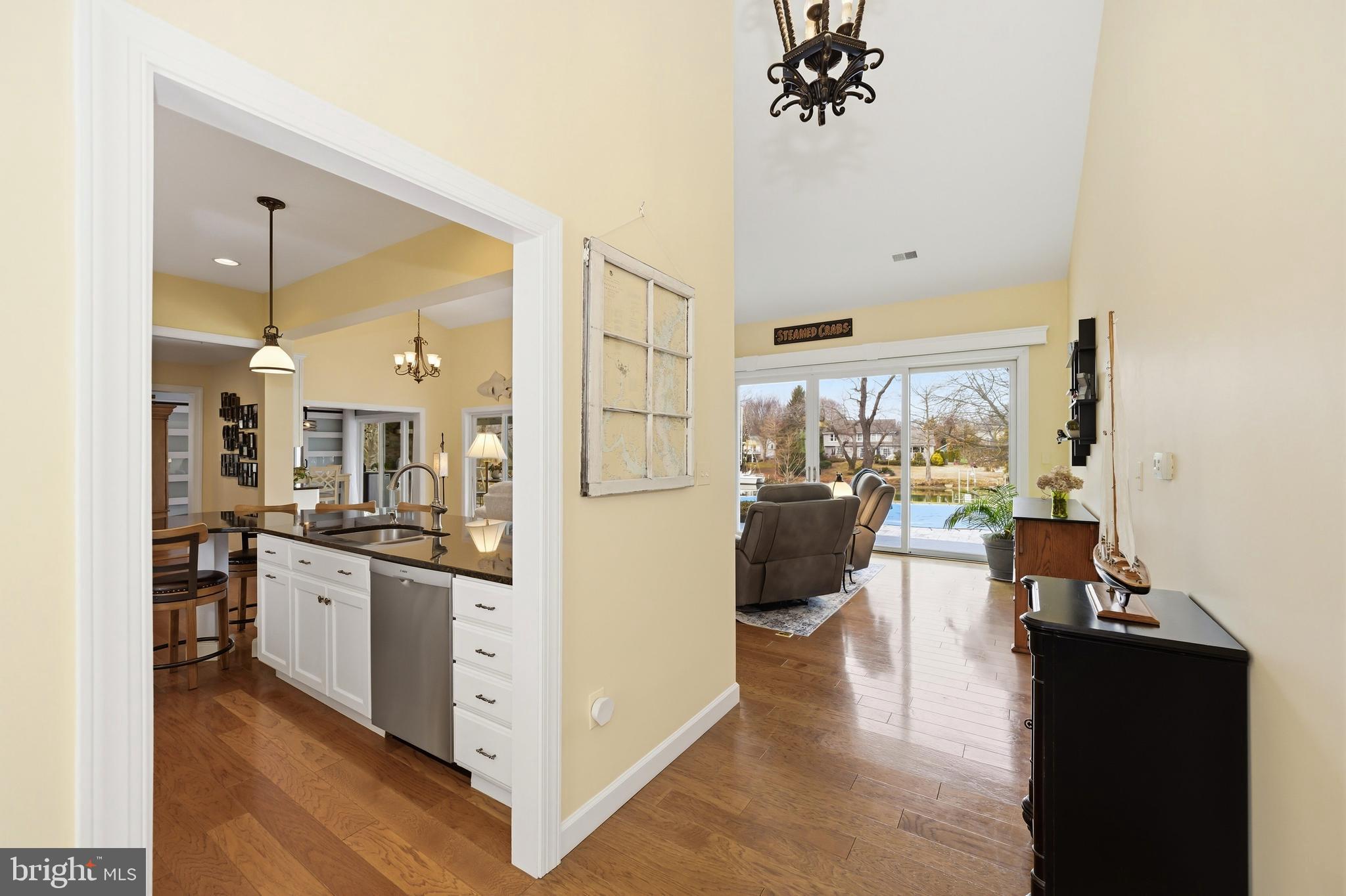 QUEEN ANNE ACRES - Residential