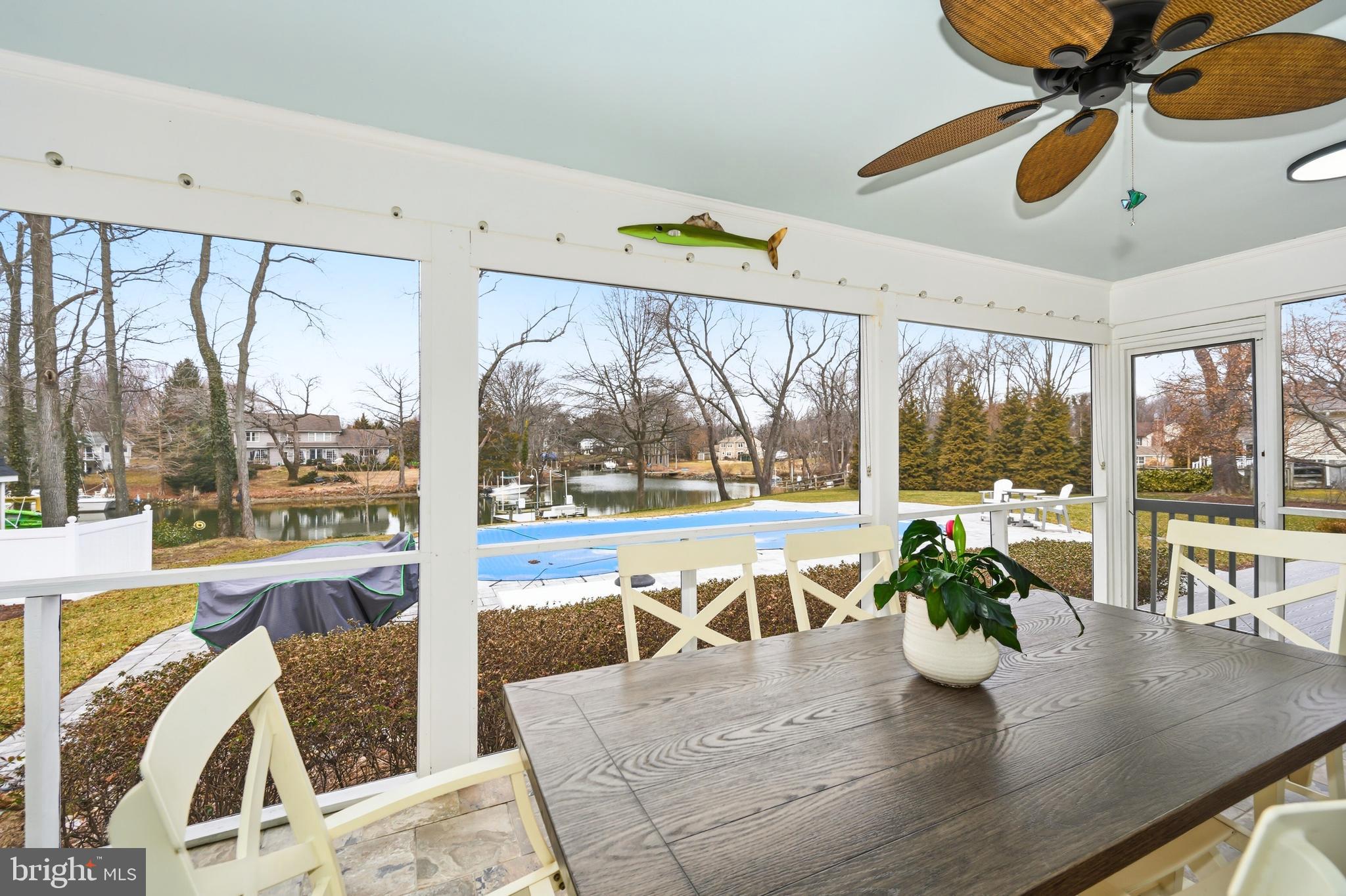 QUEEN ANNE ACRES - Residential