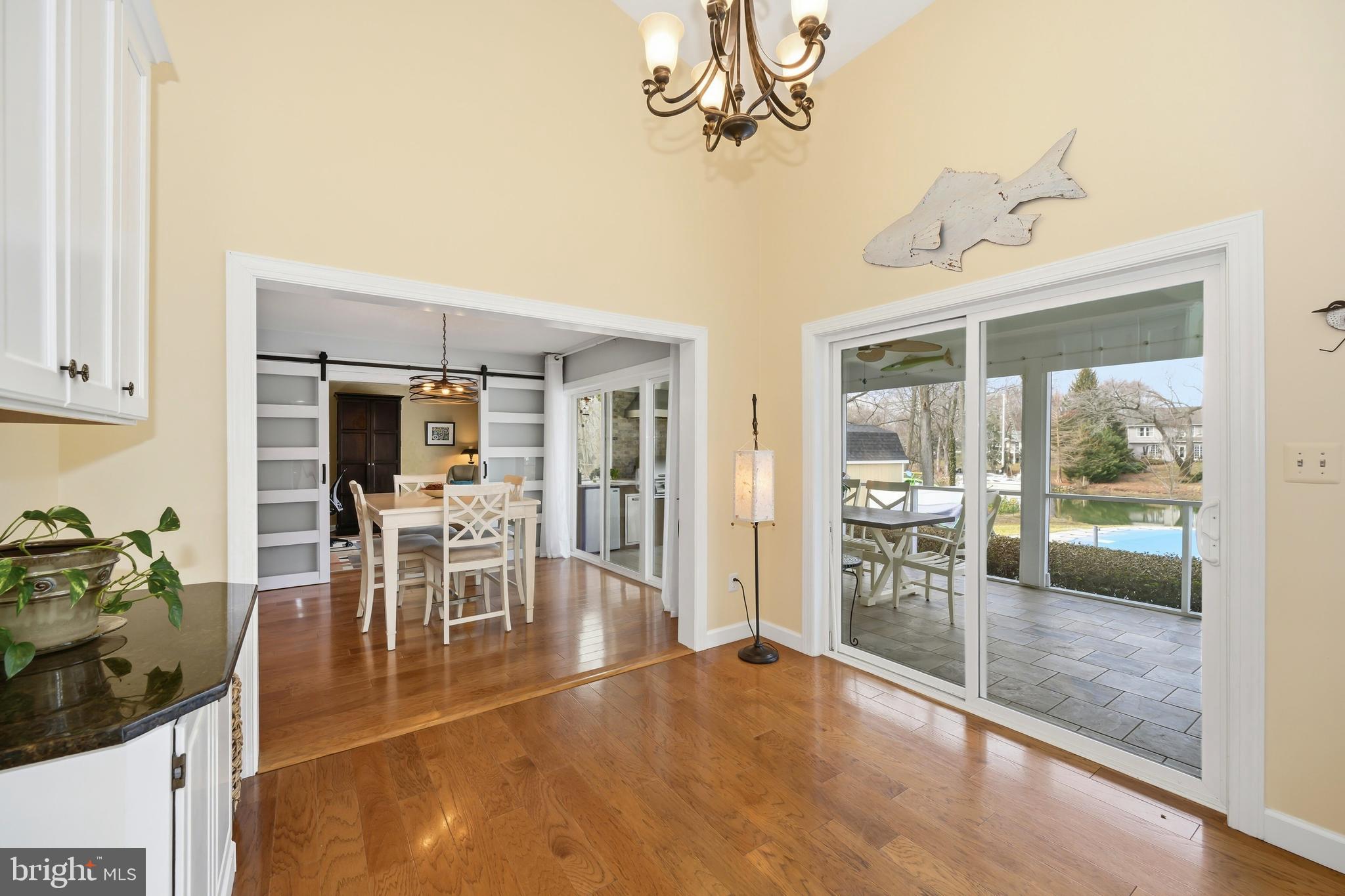 QUEEN ANNE ACRES - Residential