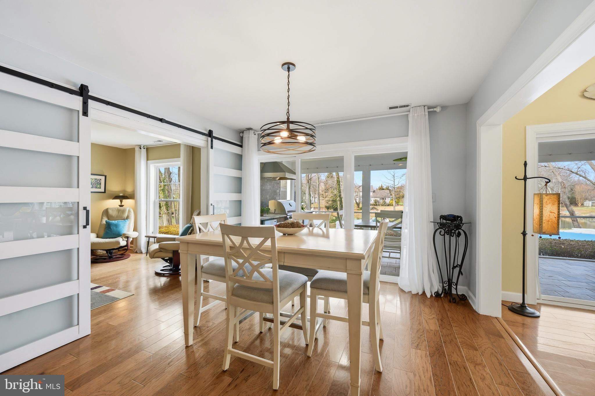 QUEEN ANNE ACRES - Residential