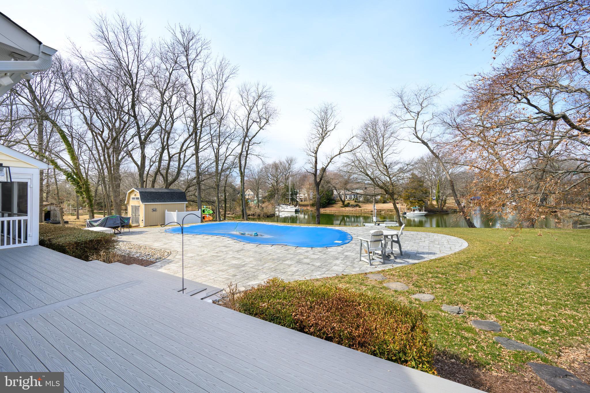 QUEEN ANNE ACRES - Residential