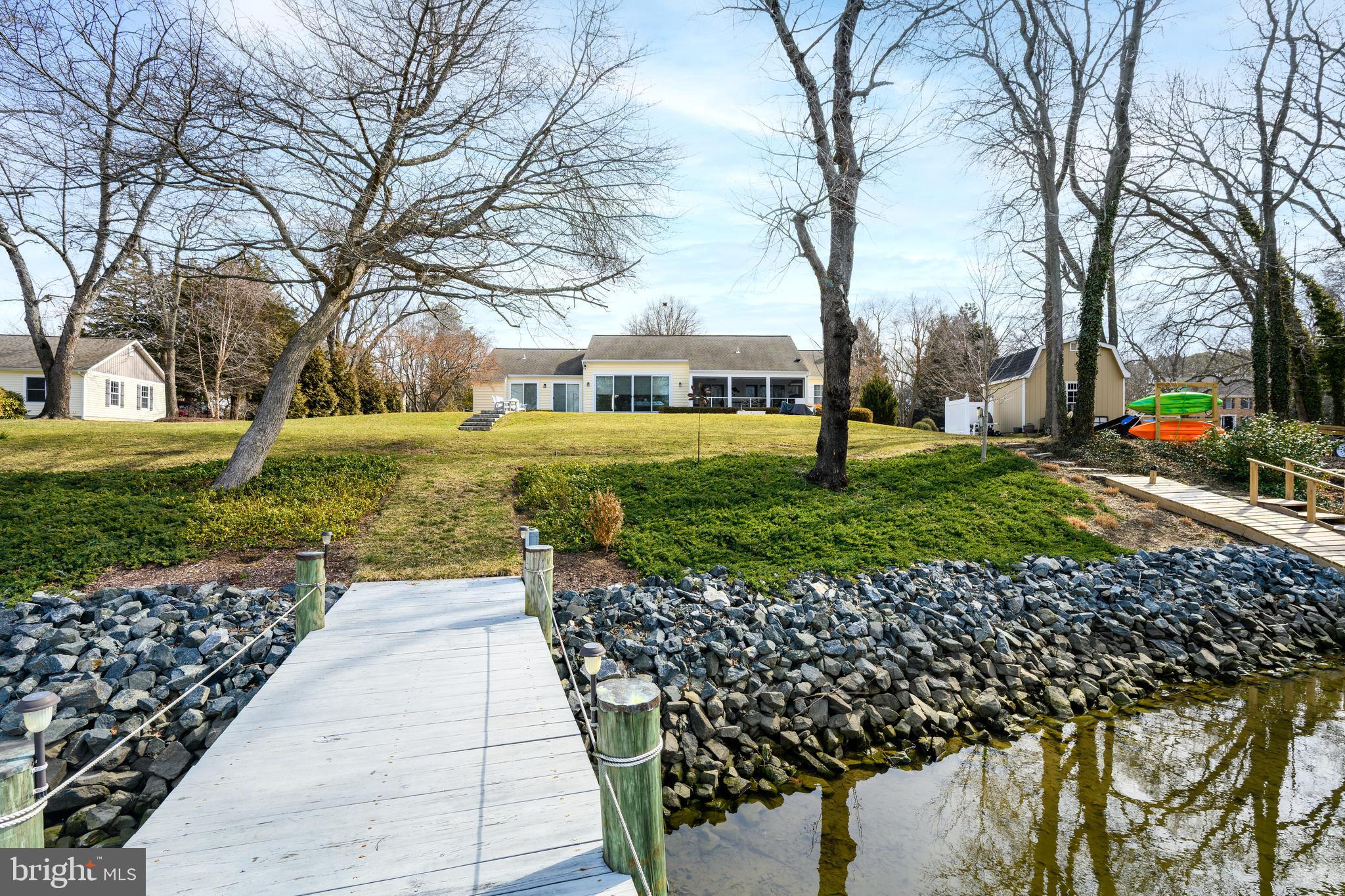 QUEEN ANNE ACRES - Residential