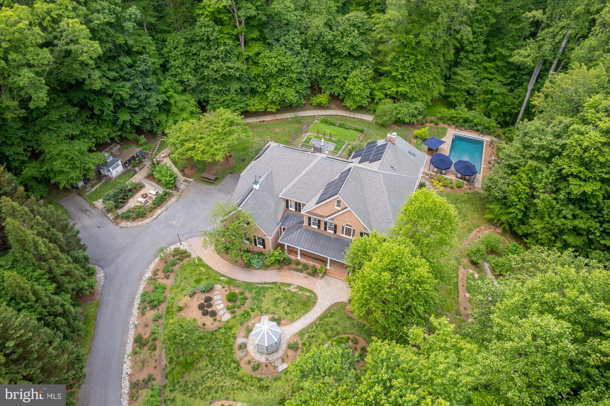 IDLEWILD FARM - Residential