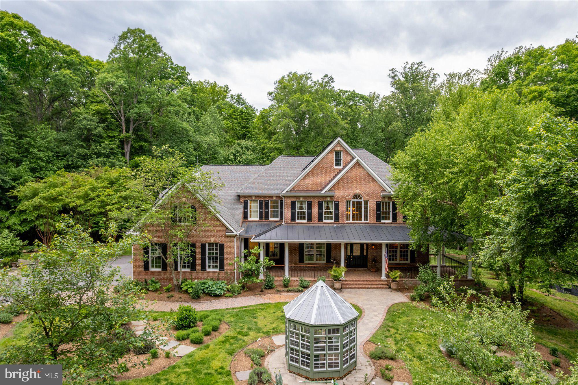 IDLEWILD FARM - Residential