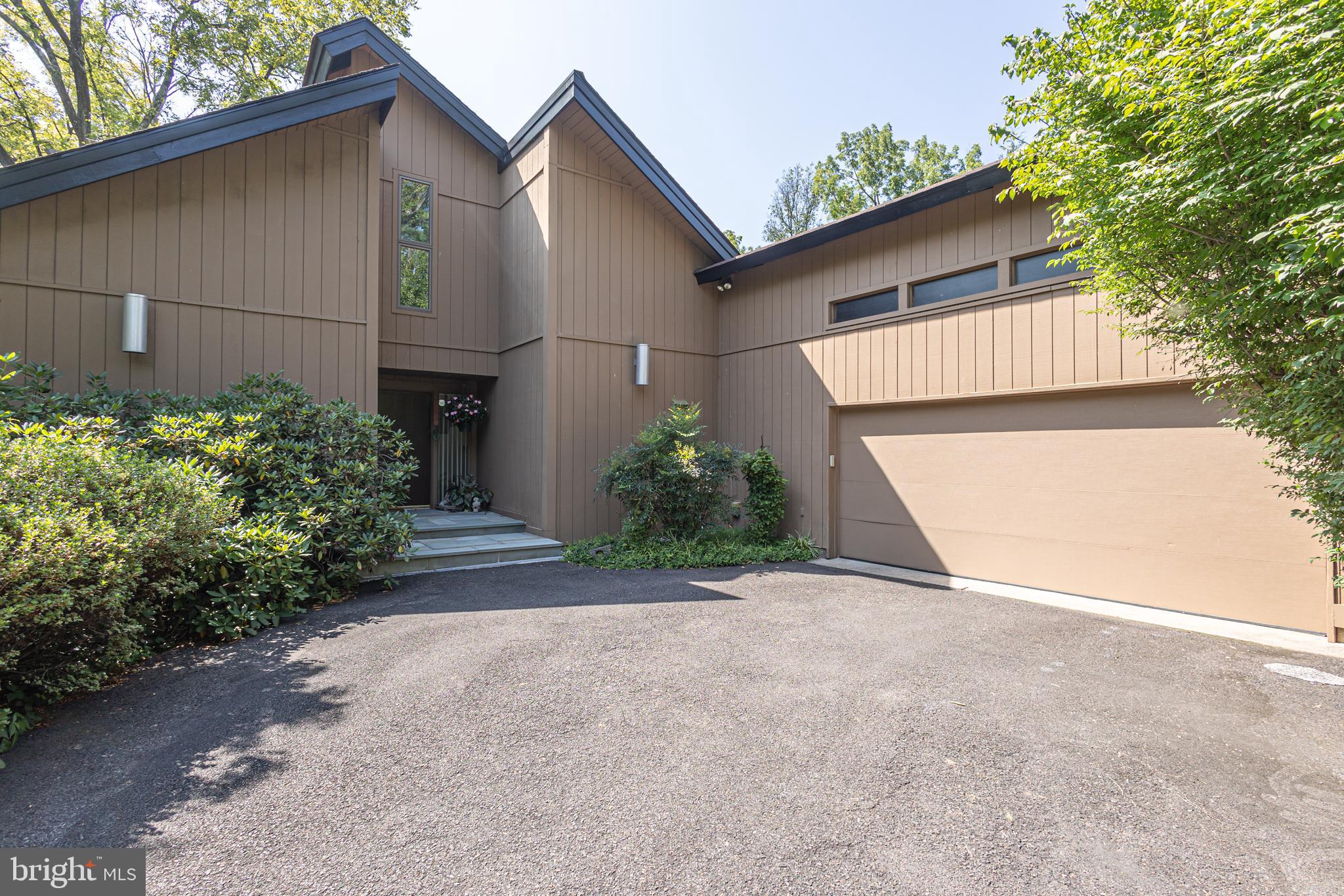 29 SUNNYSIDE LANE