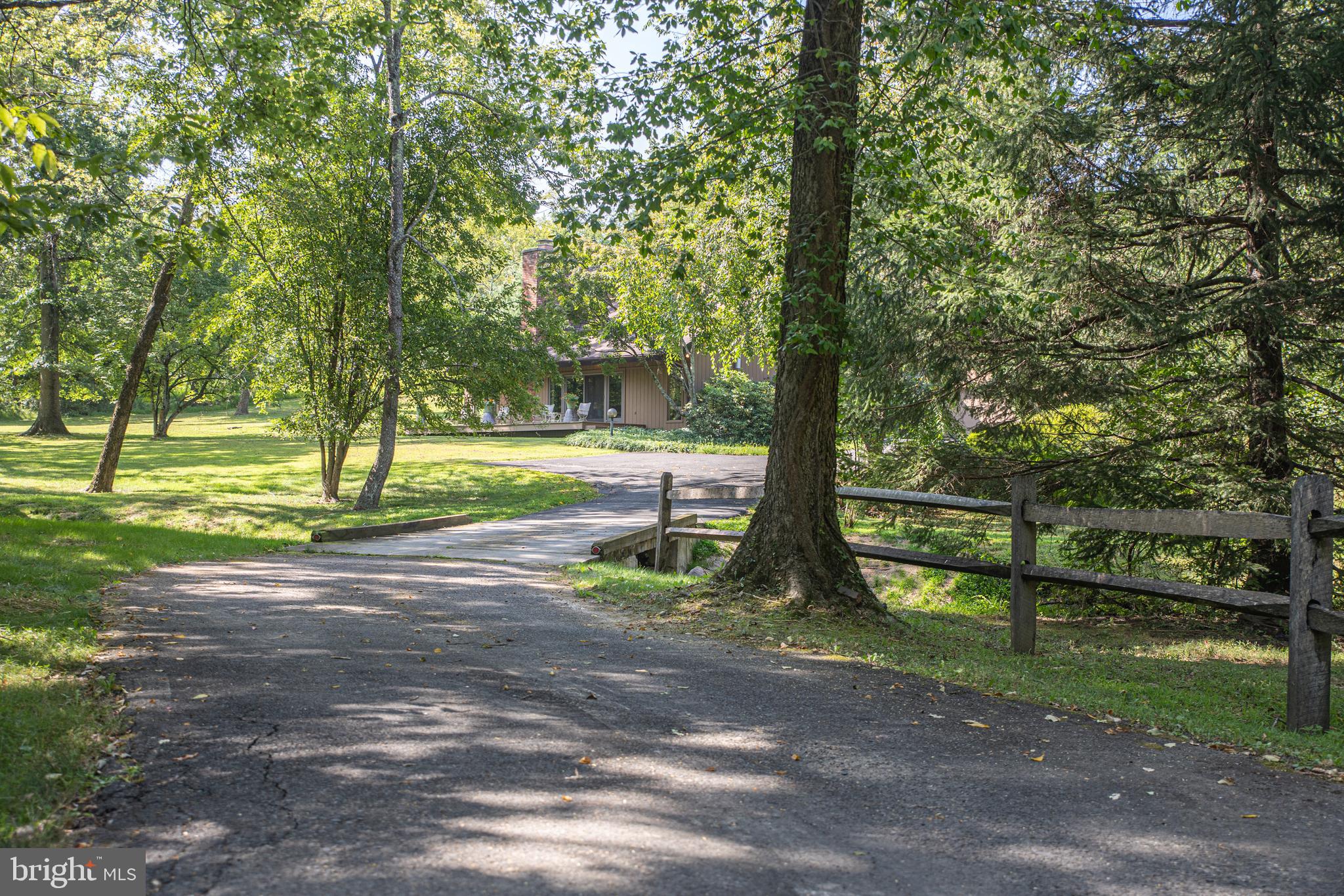 29 SUNNYSIDE LANE