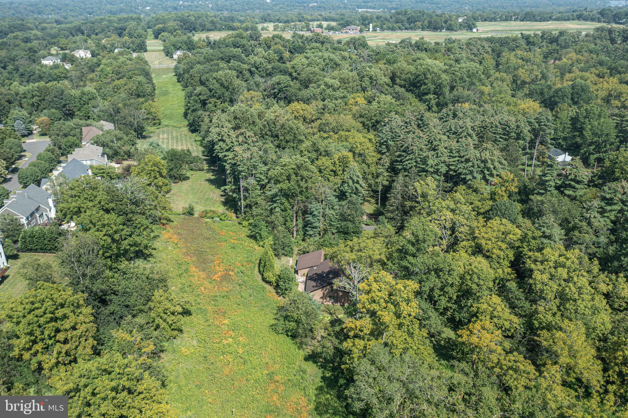 SUNNY KNOLLS - Residential