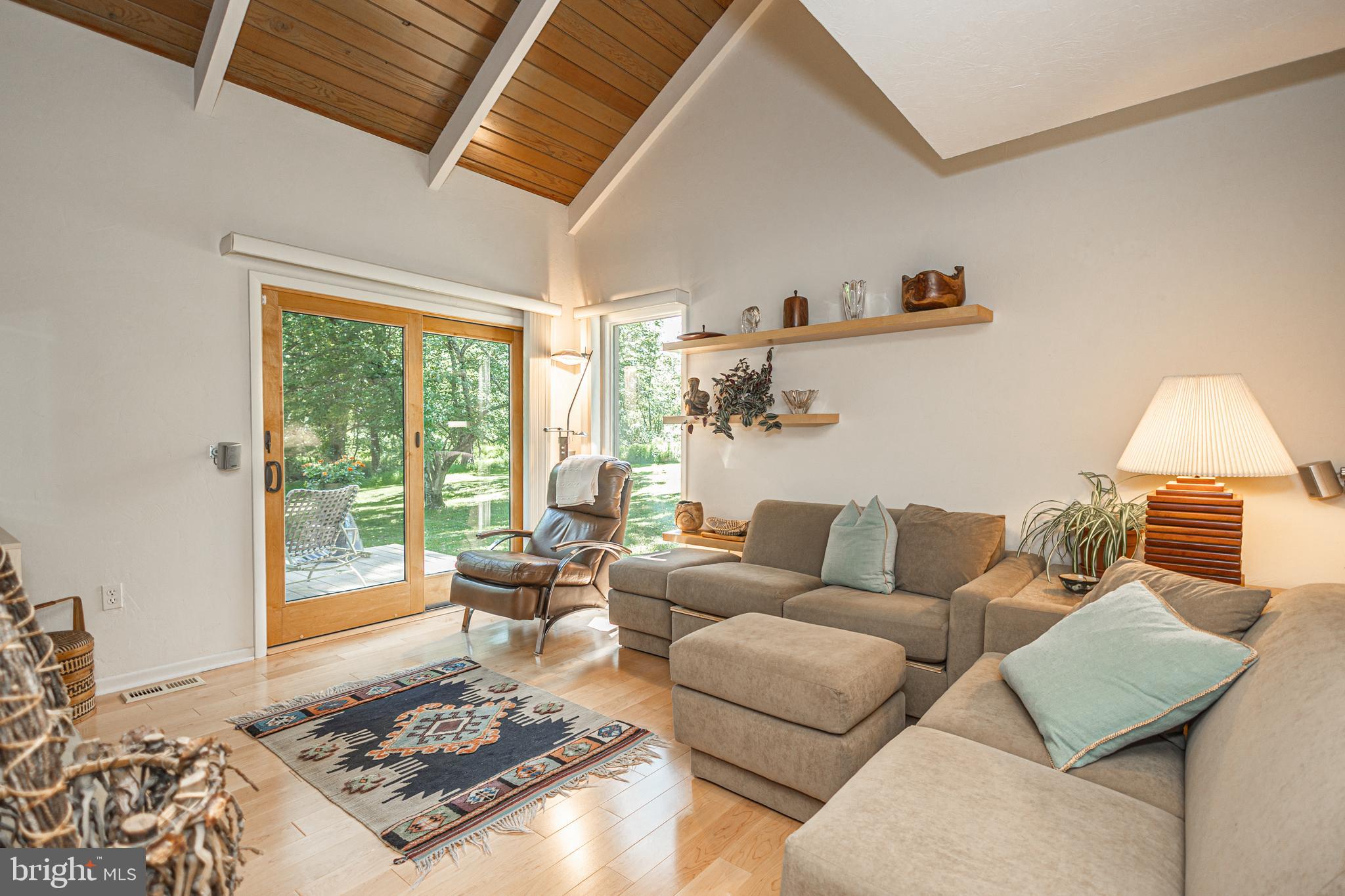 SUNNY KNOLLS - Residential