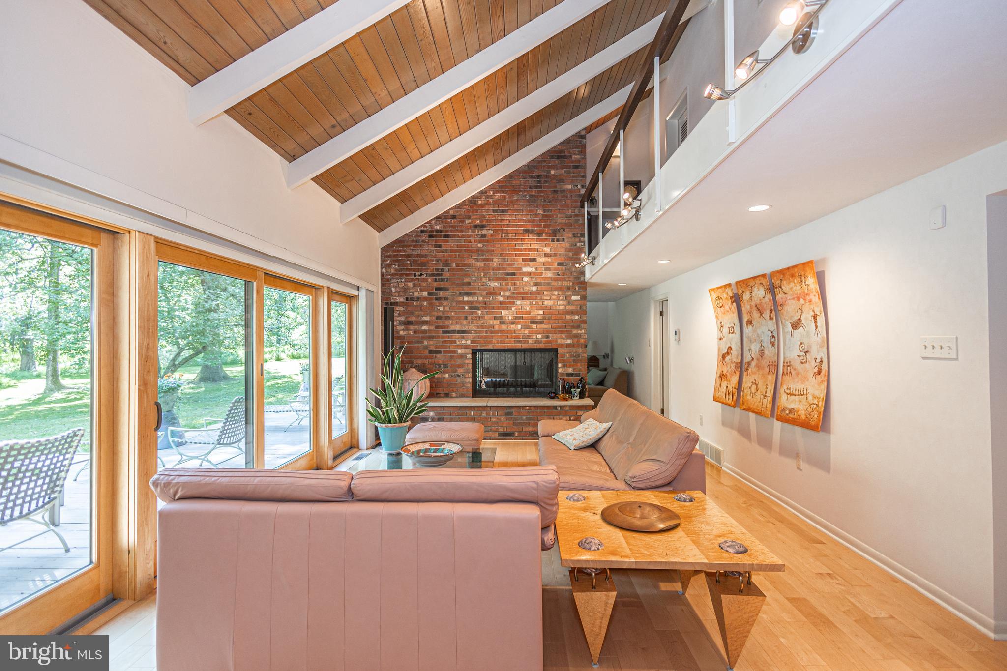 SUNNY KNOLLS - Residential